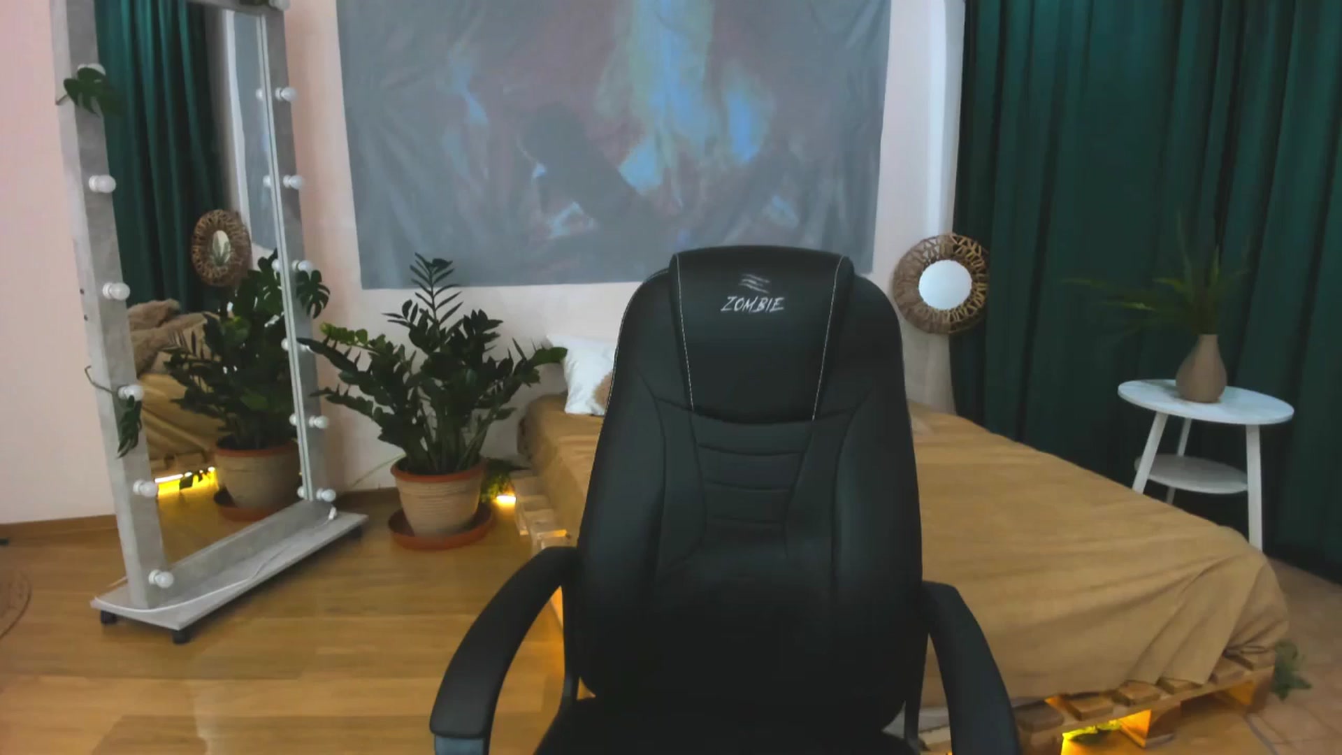 Gallery image thumbnail from AdmireMyEyes's myfreecams stream on, 06/06/2024, 07:04 image 2 of 20