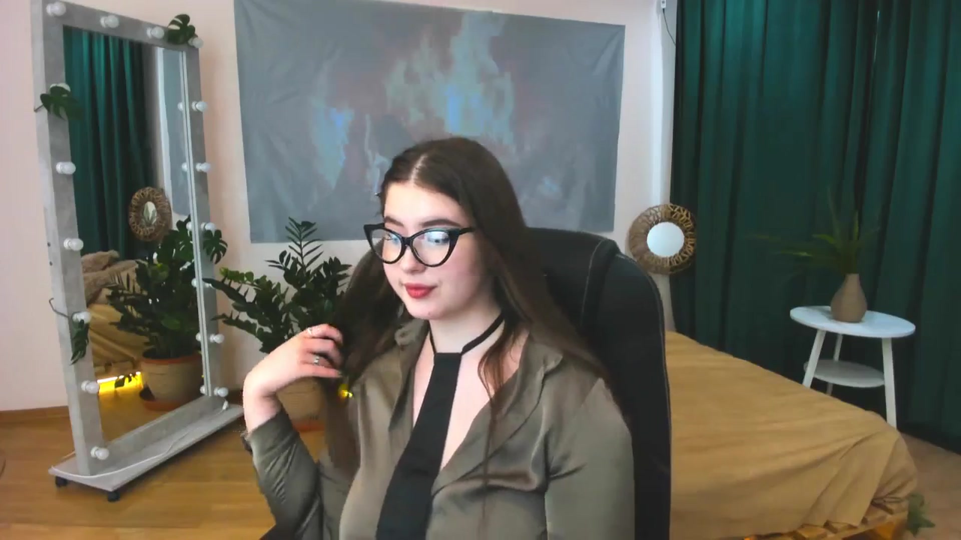 Gallery image thumbnail from AdmireMyEyes's myfreecams stream on, 06/06/2024, 07:04 image 20 of 20