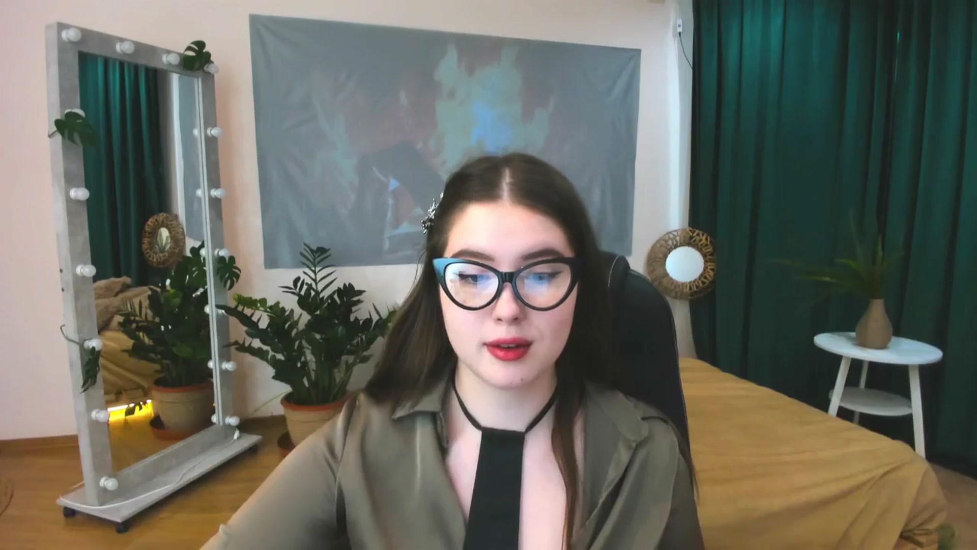 Gallery image thumbnail from AdmireMyEyes's myfreecams stream on, 06/06/2024, 07:49 image 4 of 20