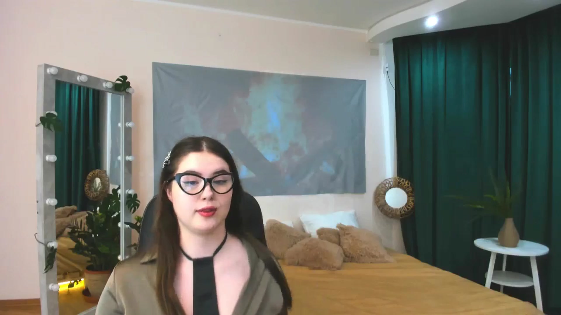 Gallery image thumbnail from AdmireMyEyes's myfreecams stream on, 06/06/2024, 07:49 image 11 of 20