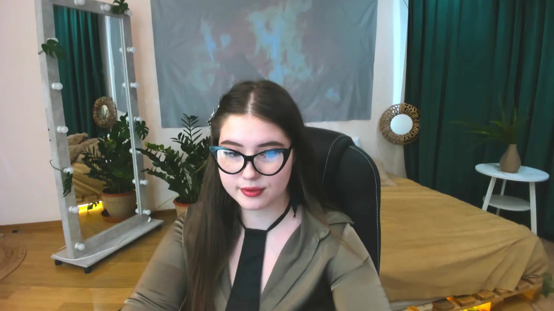 Gallery image thumbnail from AdmireMyEyes's myfreecams stream on, 06/06/2024, 08:59 image 4 of 20