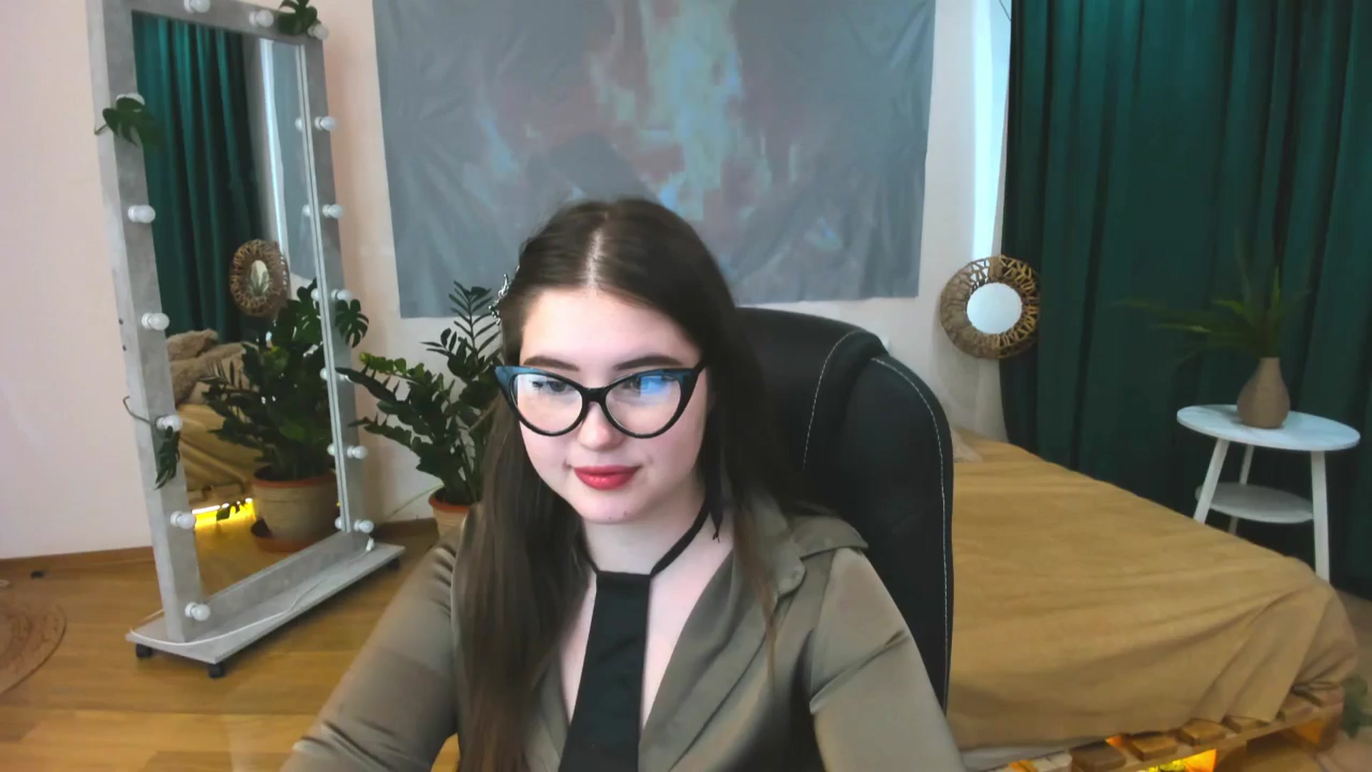 Gallery image thumbnail from AdmireMyEyes's myfreecams stream on, 06/06/2024, 08:59 image 5 of 20