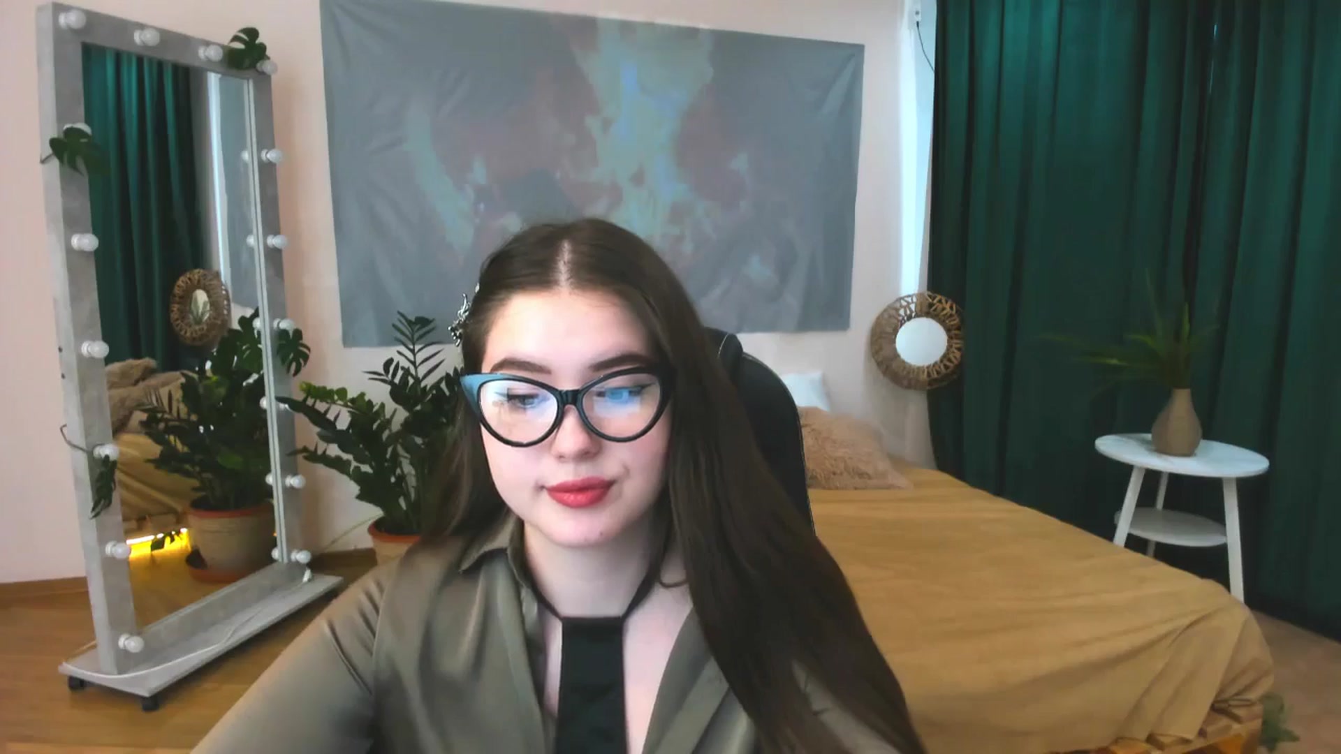 Gallery image thumbnail from AdmireMyEyes's myfreecams stream on, 06/06/2024, 10:00 image 13 of 20