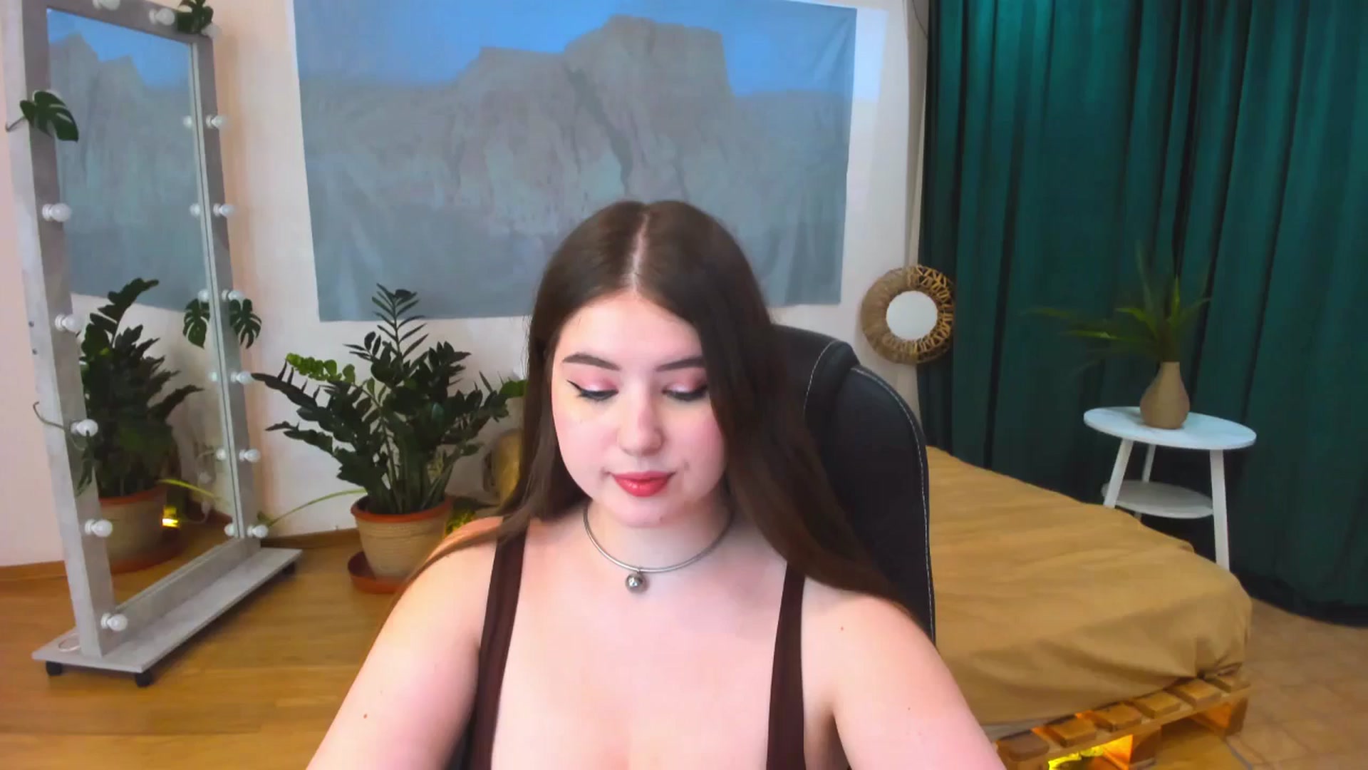 Gallery image thumbnail from AdmireMyEyes's myfreecams stream on, 06/08/2024, 21:13 image 1 of 20