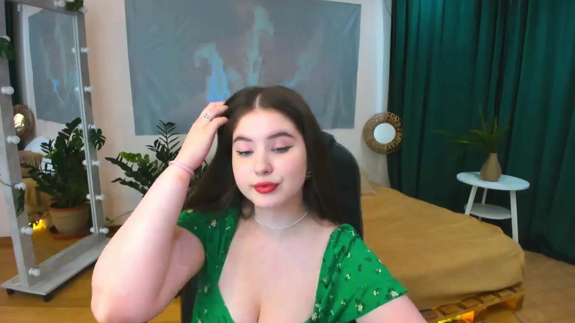 Gallery image thumbnail from AdmireMyEyes's myfreecams stream on, 06/11/2024, 09:00 image 18 of 20