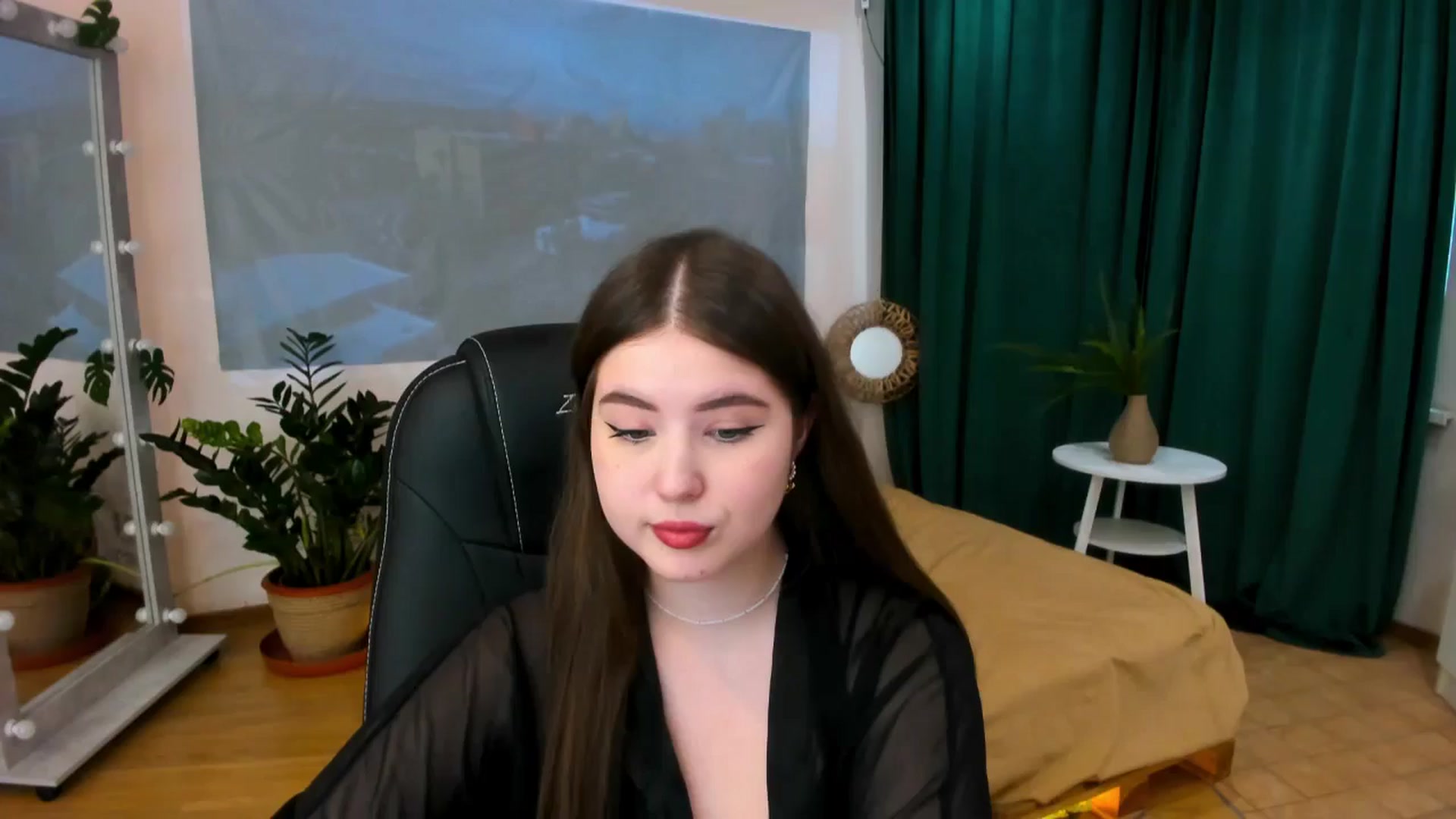 Gallery image thumbnail from AdmireMyEyes's myfreecams stream on, 06/12/2024, 07:48 image 4 of 20