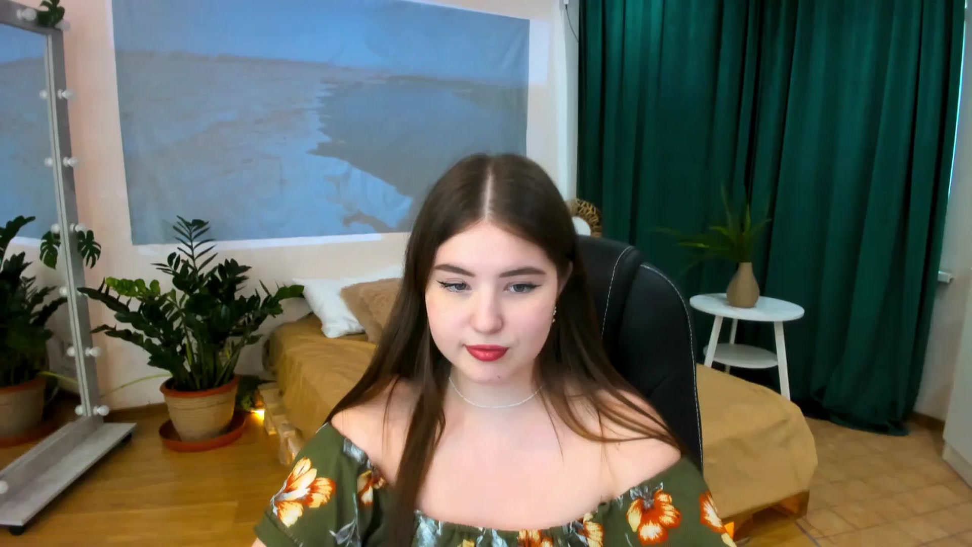 Gallery image thumbnail from AdmireMyEyes's myfreecams stream on, 06/12/2024, 09:46 image 17 of 20