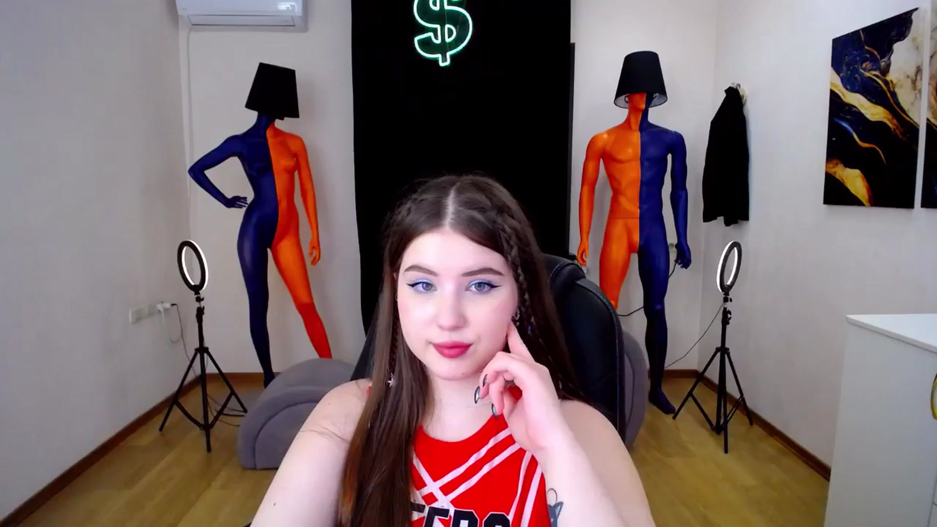 Gallery image thumbnail from AdmireMyEyes's myfreecams stream on, 06/13/2024, 23:46 image 20 of 20
