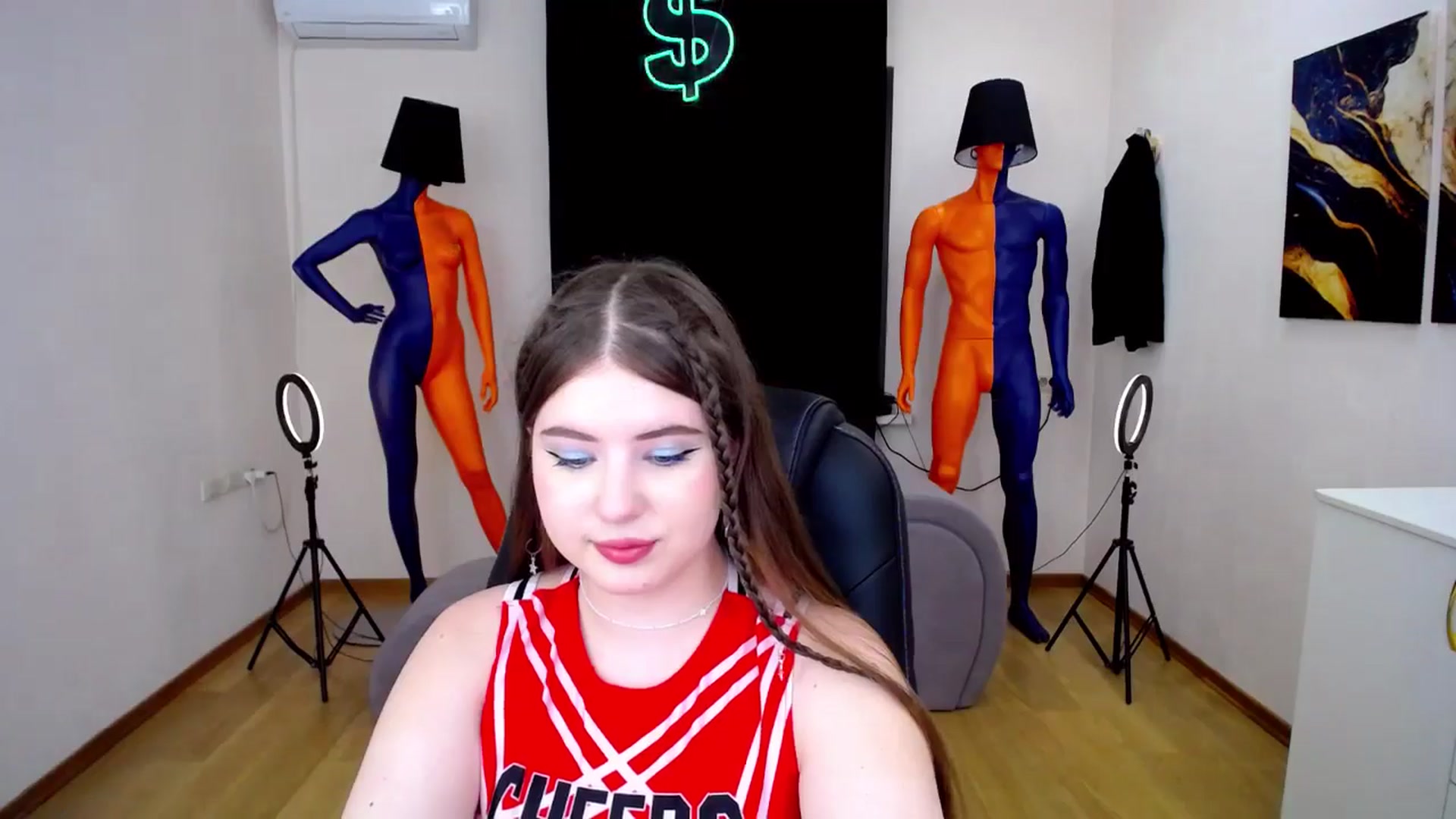 Gallery image thumbnail from AdmireMyEyes's myfreecams stream on, 06/13/2024, 23:46 image 4 of 20