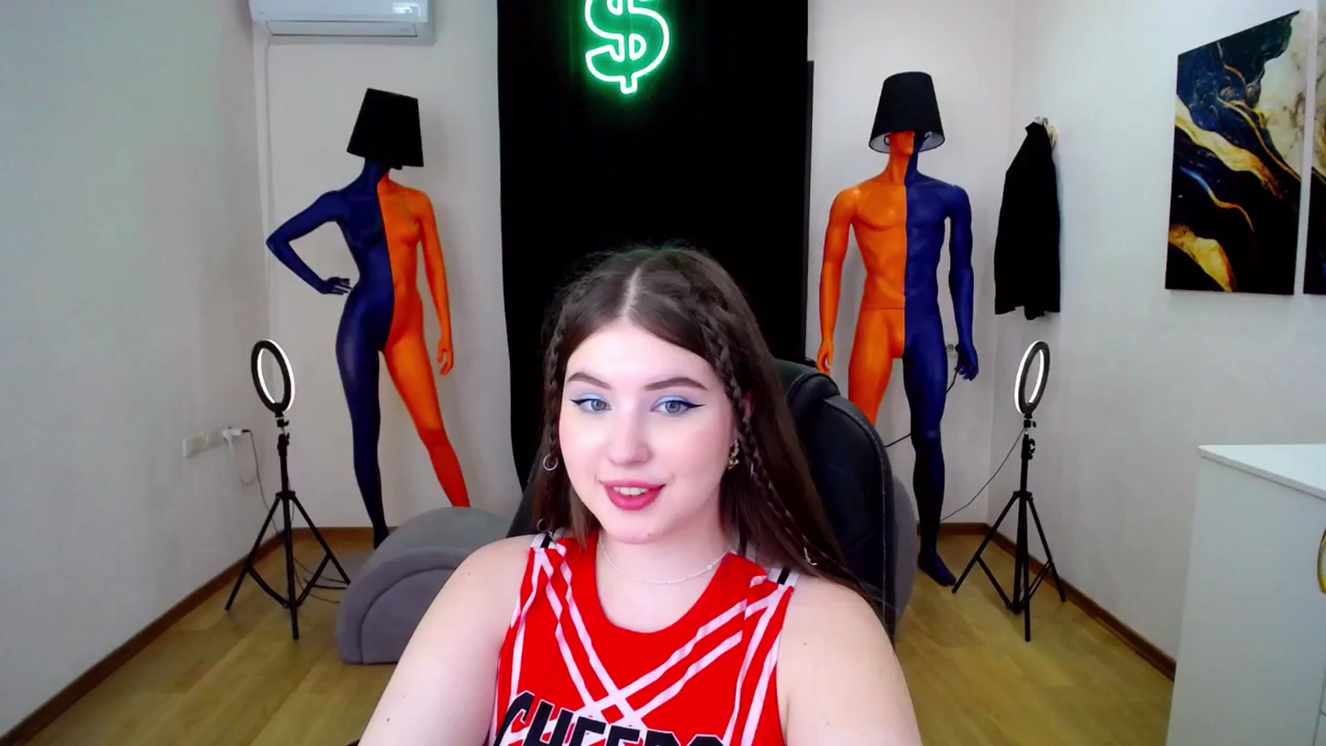 Gallery image thumbnail from AdmireMyEyes's myfreecams stream on, 06/13/2024, 23:46 image 15 of 20