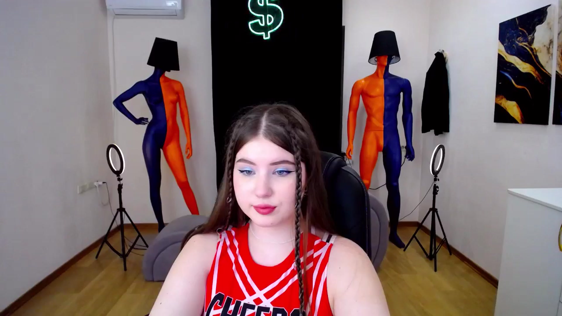 Gallery image thumbnail from AdmireMyEyes's myfreecams stream on, 06/13/2024, 23:46 image 7 of 20