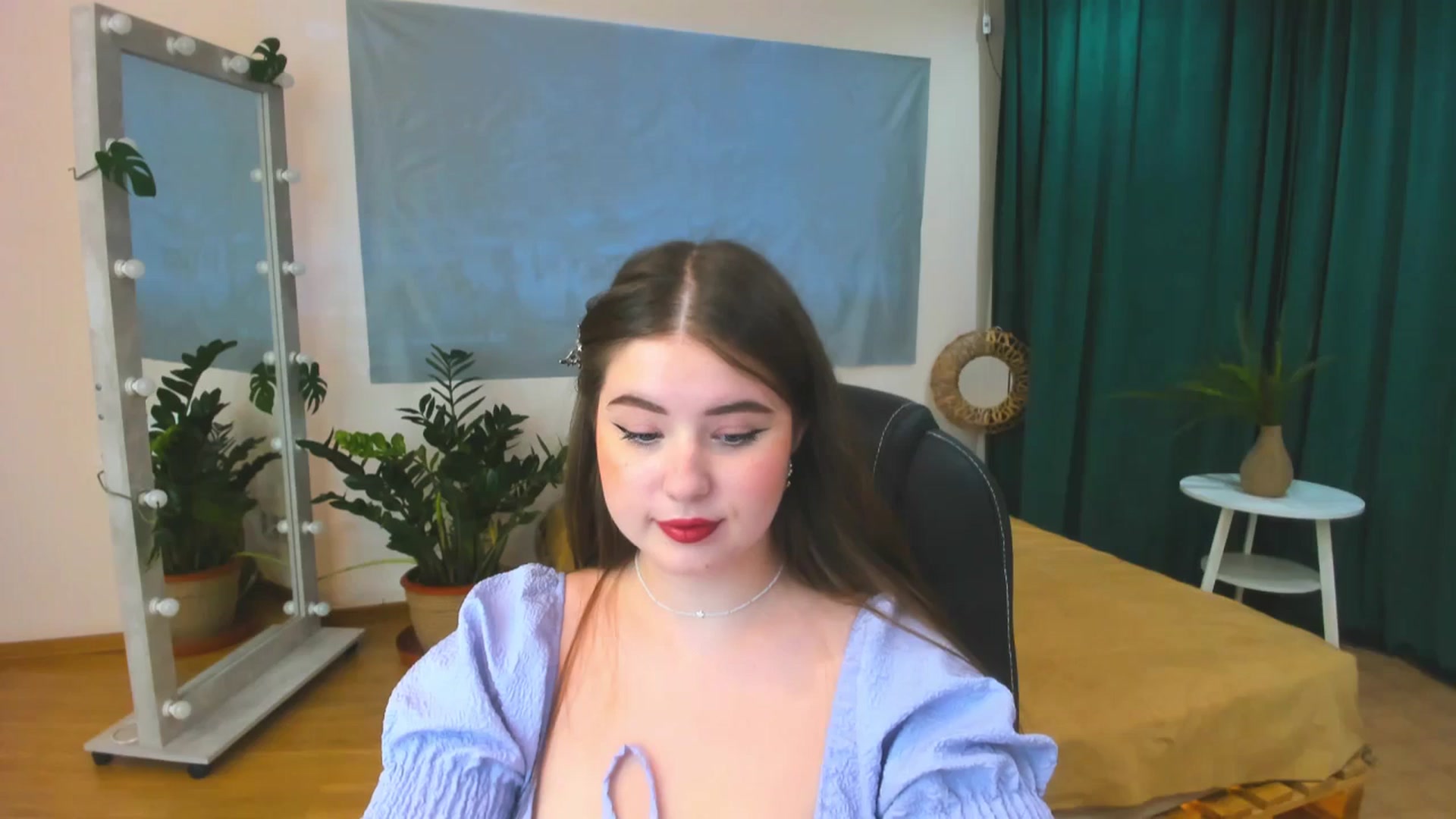 Gallery image thumbnail from AdmireMyEyes's myfreecams stream on, 06/15/2024, 19:29 image 18 of 20