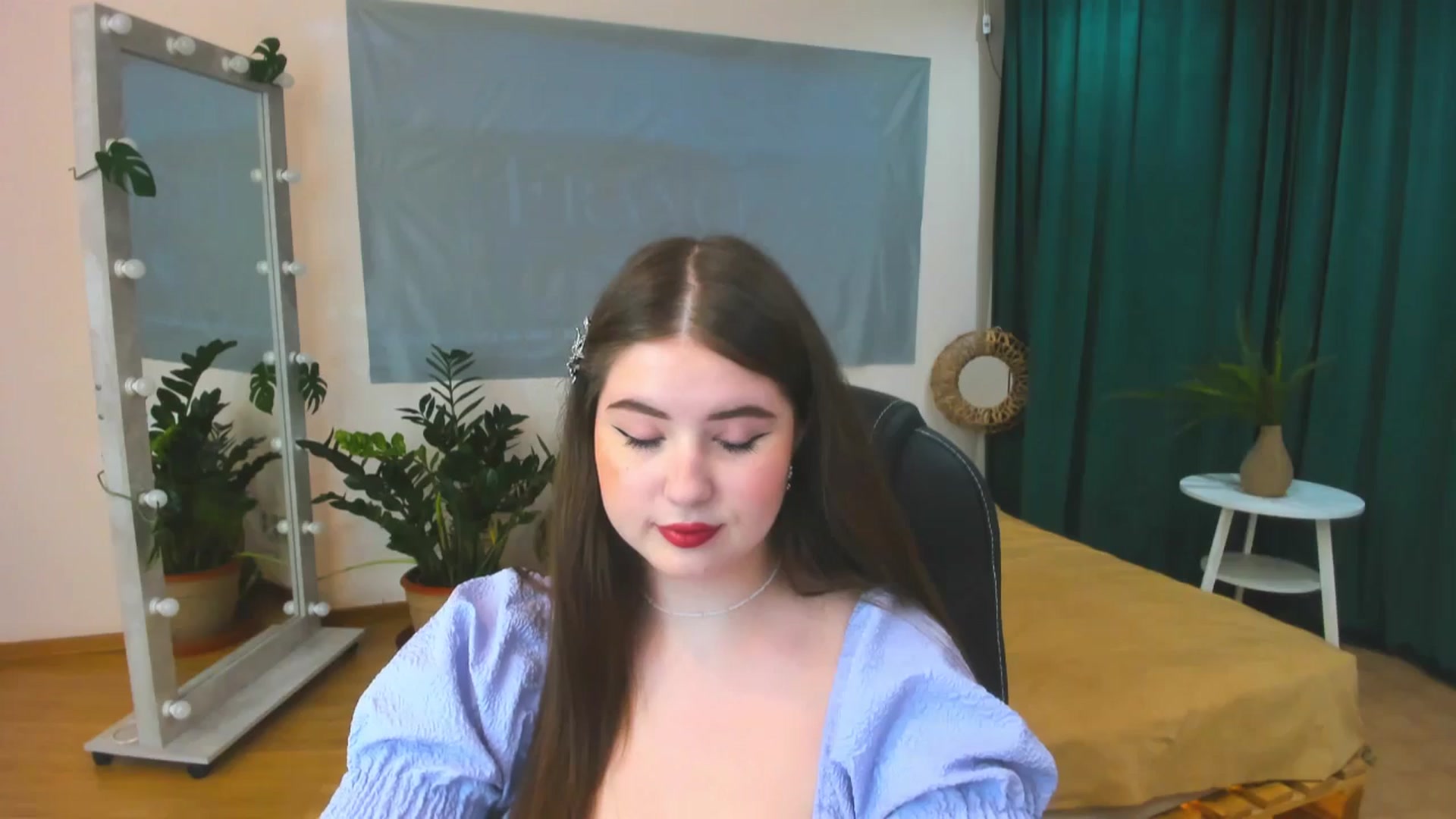 Gallery image thumbnail from AdmireMyEyes's myfreecams stream on, 06/15/2024, 19:29 image 12 of 20