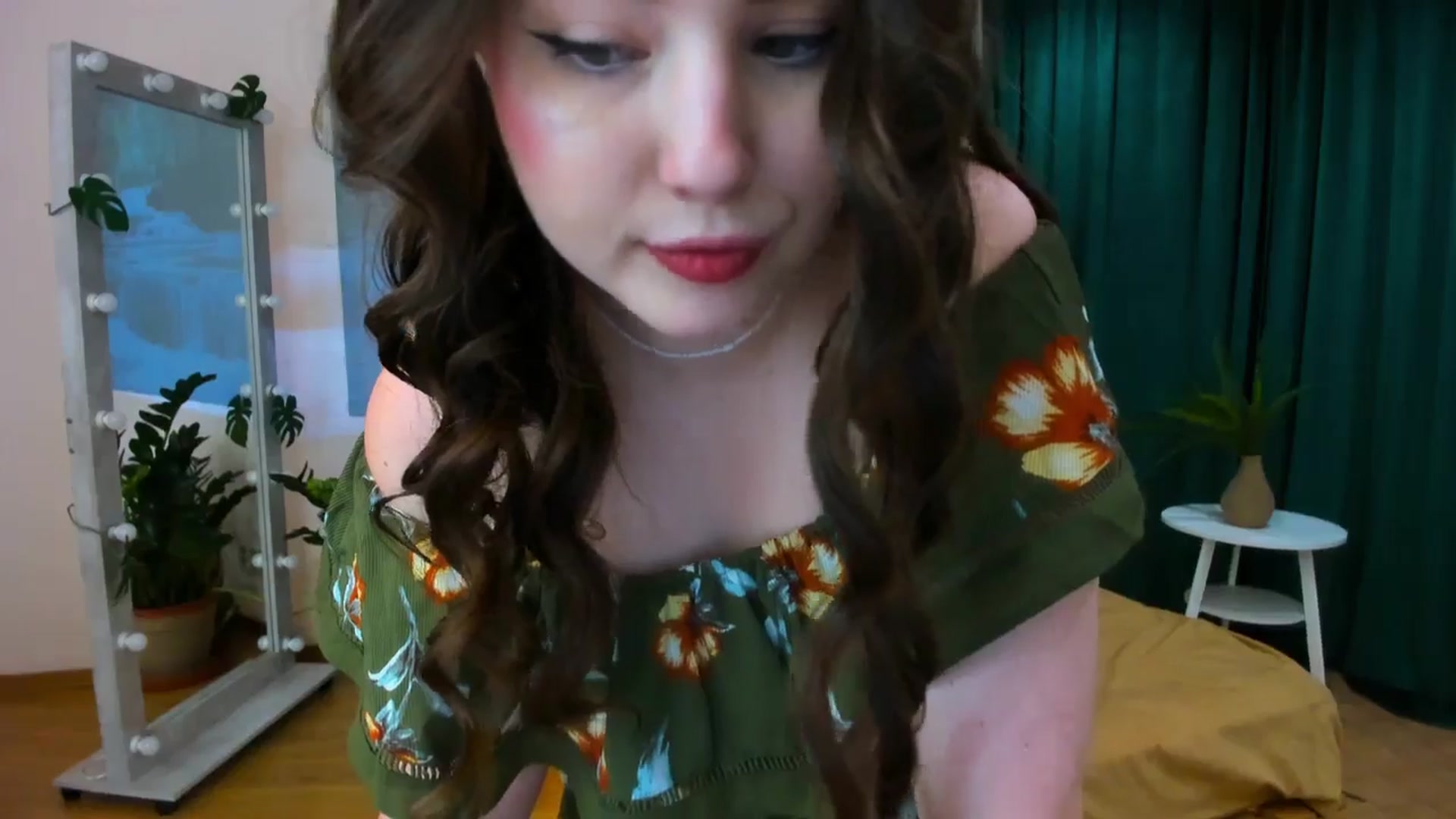 Gallery image thumbnail from AdmireMyEyes's myfreecams stream on, 06/18/2024, 09:55 image 14 of 20