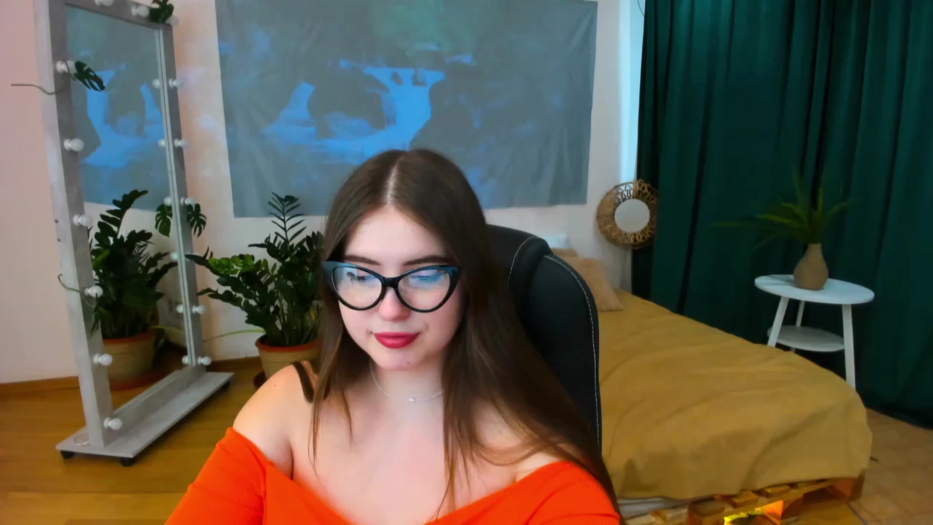 Gallery image thumbnail from AdmireMyEyes's myfreecams stream on, 06/19/2024, 09:55 image 3 of 20
