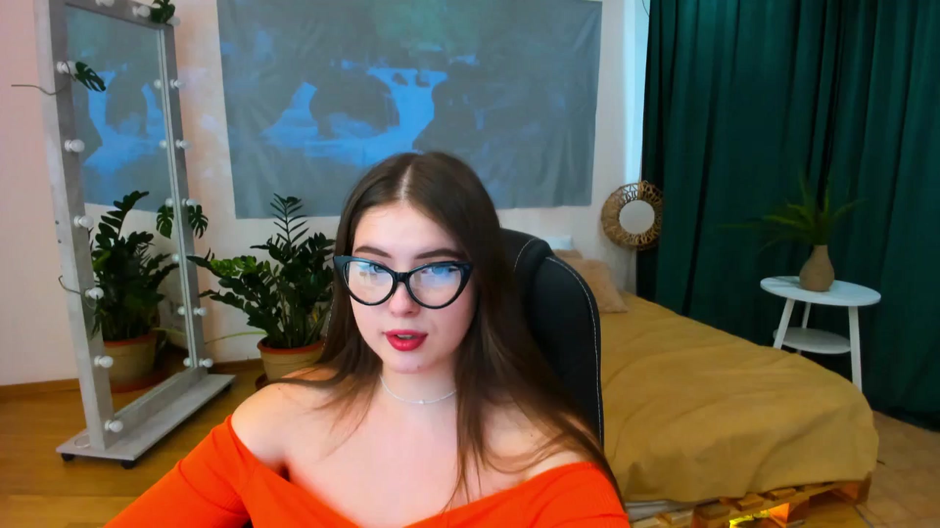 Gallery image thumbnail from AdmireMyEyes's myfreecams stream on, 06/19/2024, 09:55 image 4 of 20