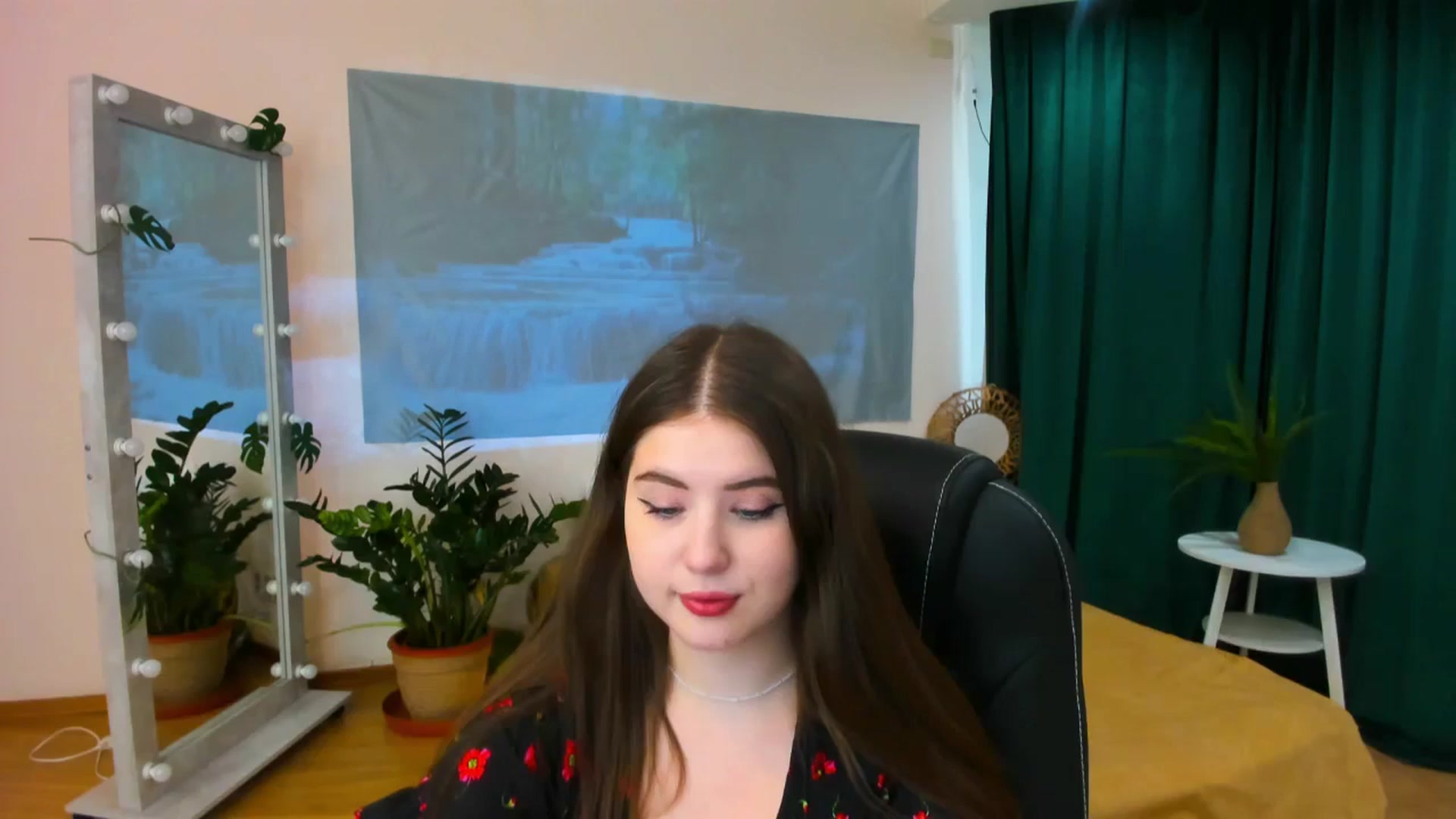 Gallery image thumbnail from AdmireMyEyes's myfreecams stream on, 06/20/2024, 09:06 image 12 of 20