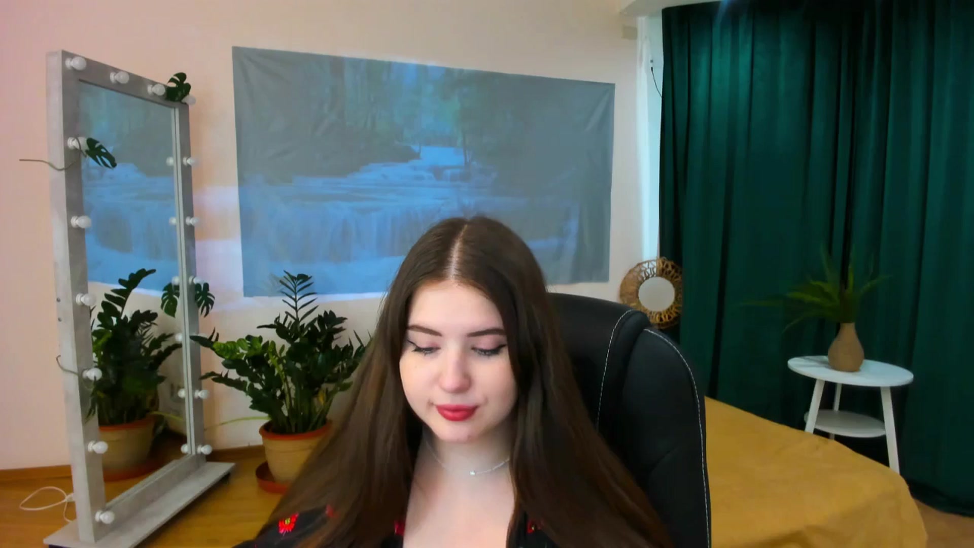Gallery image thumbnail from AdmireMyEyes's myfreecams stream on, 06/20/2024, 09:06 image 14 of 20