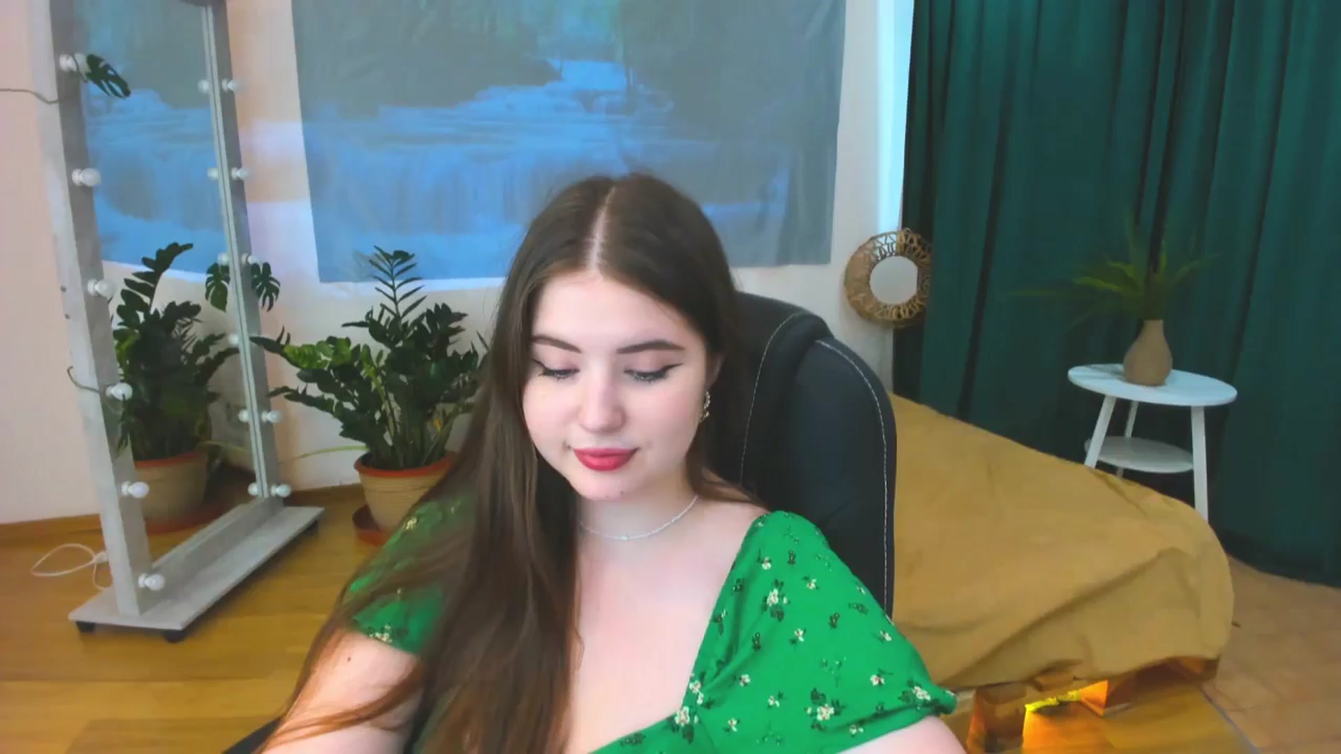 Gallery image thumbnail from AdmireMyEyes's myfreecams stream on, 06/20/2024, 09:50 image 9 of 20