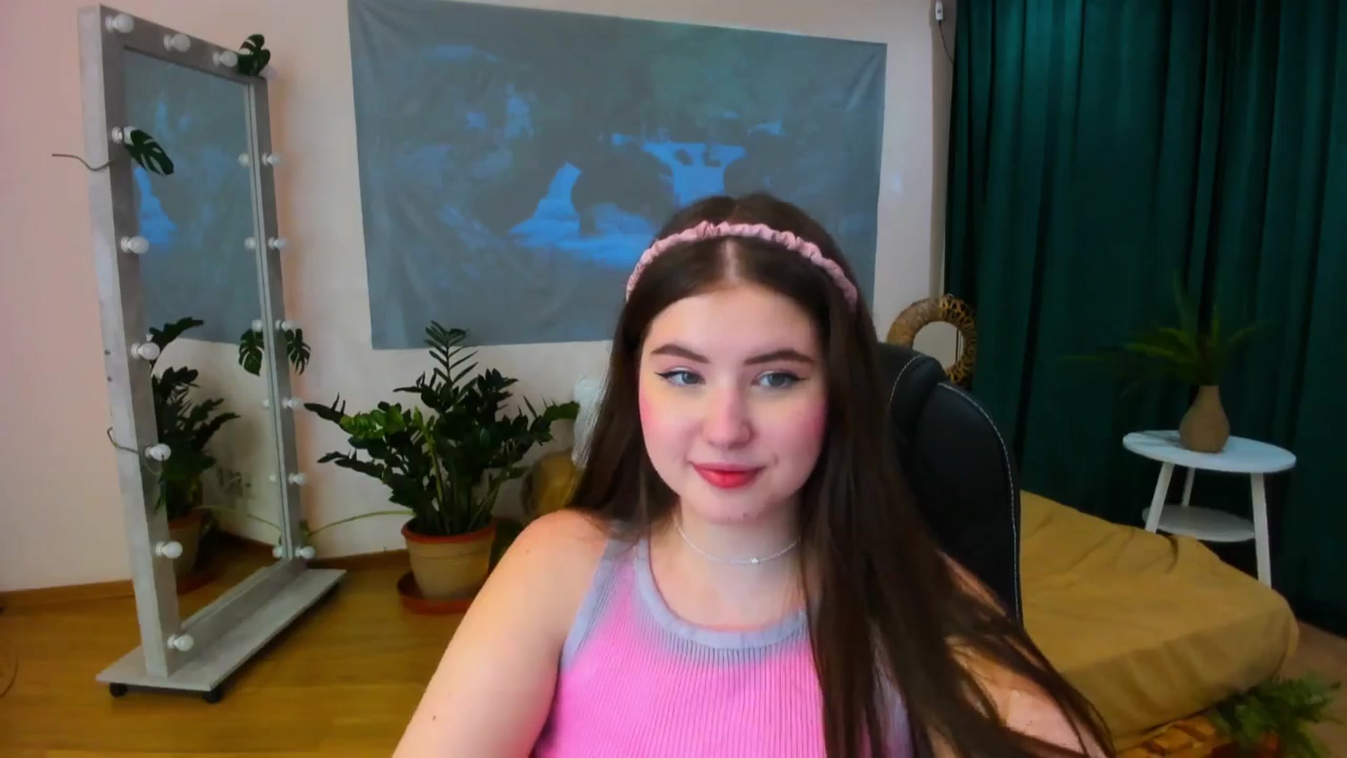 Gallery image thumbnail from AdmireMyEyes's myfreecams stream on, 06/21/2024, 18:25 image 7 of 20