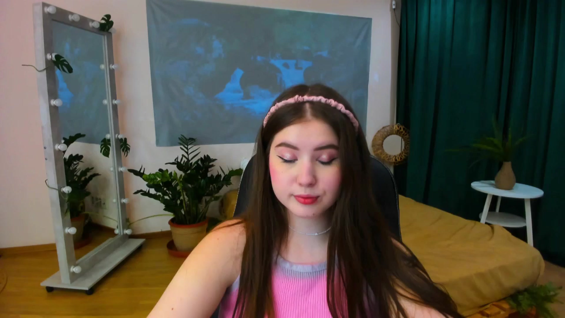 Gallery image thumbnail from AdmireMyEyes's myfreecams stream on, 06/21/2024, 18:25 image 1 of 20
