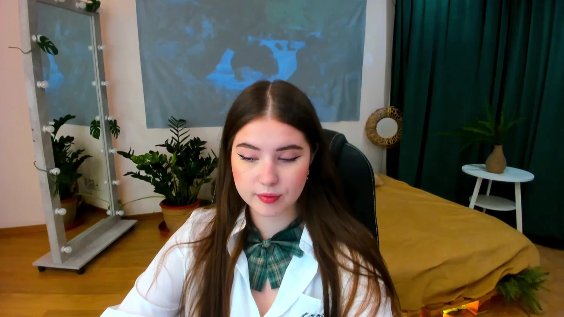 Gallery image thumbnail from AdmireMyEyes's myfreecams stream on, 06/22/2024, 18:51 image 14 of 20