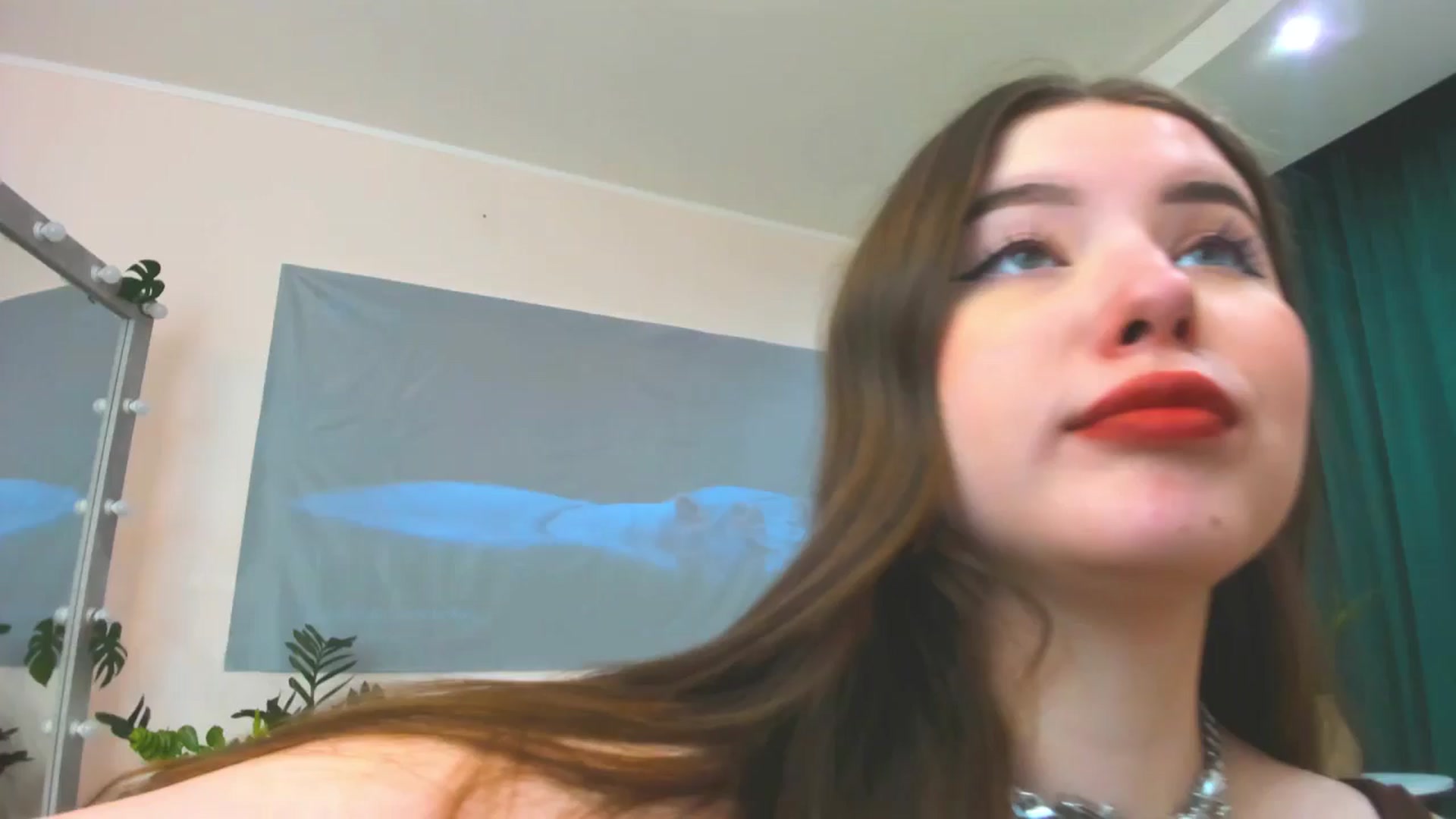 Gallery image thumbnail from AdmireMyEyes's myfreecams stream on, 06/24/2024, 07:41 image 19 of 20