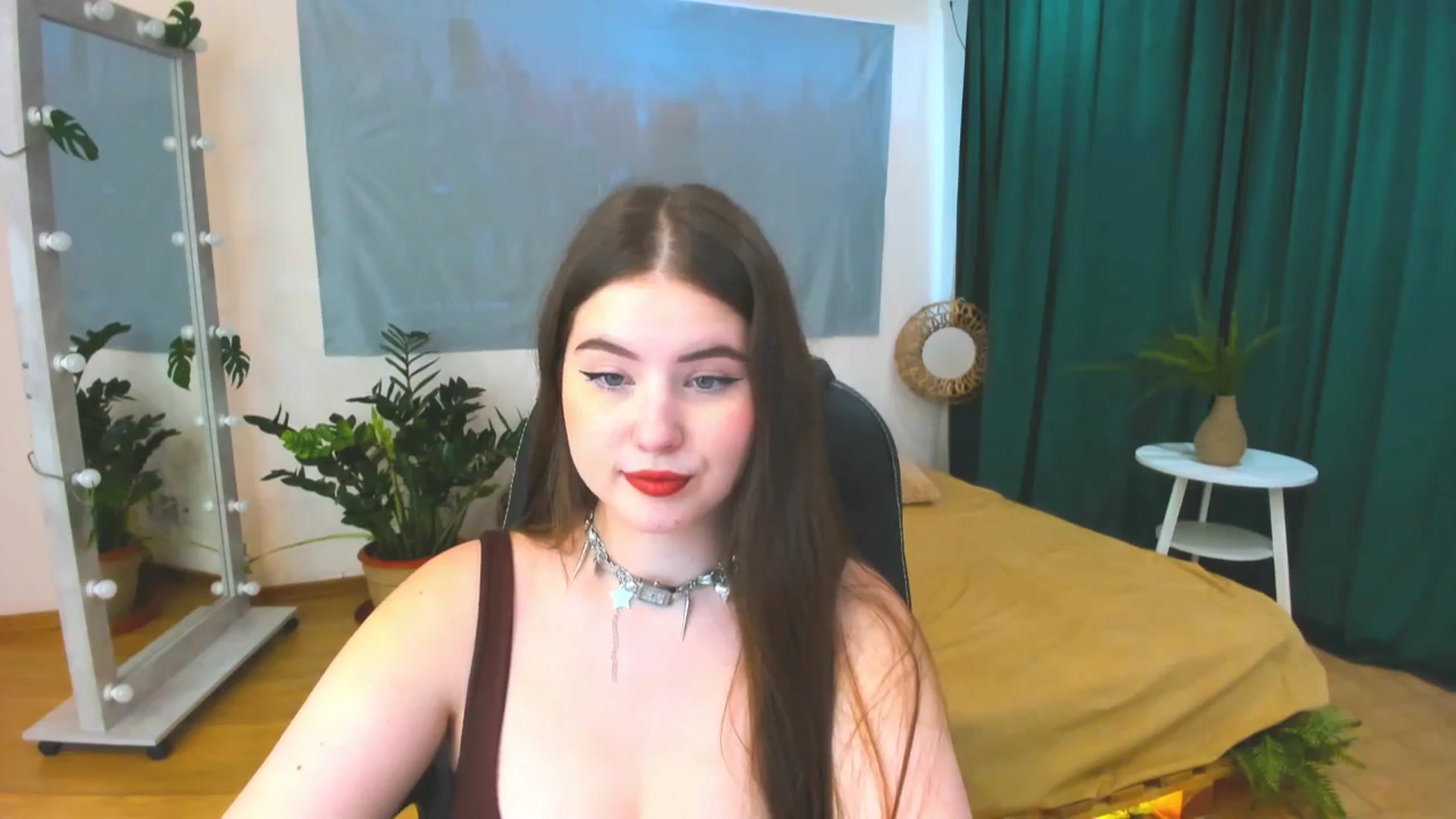 Gallery image thumbnail from AdmireMyEyes's myfreecams stream on, 06/24/2024, 07:41 image 20 of 20