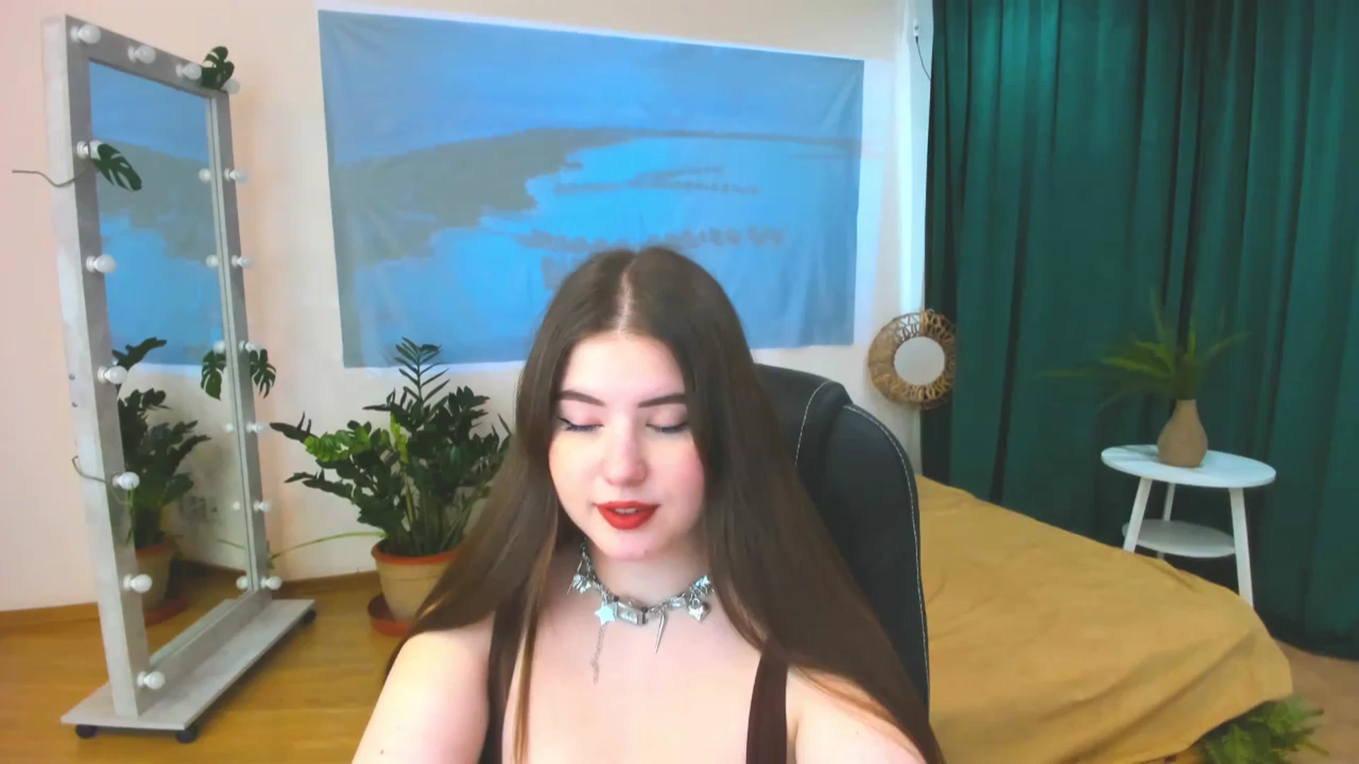 Gallery image thumbnail from AdmireMyEyes's myfreecams stream on, 06/24/2024, 07:41 image 3 of 20