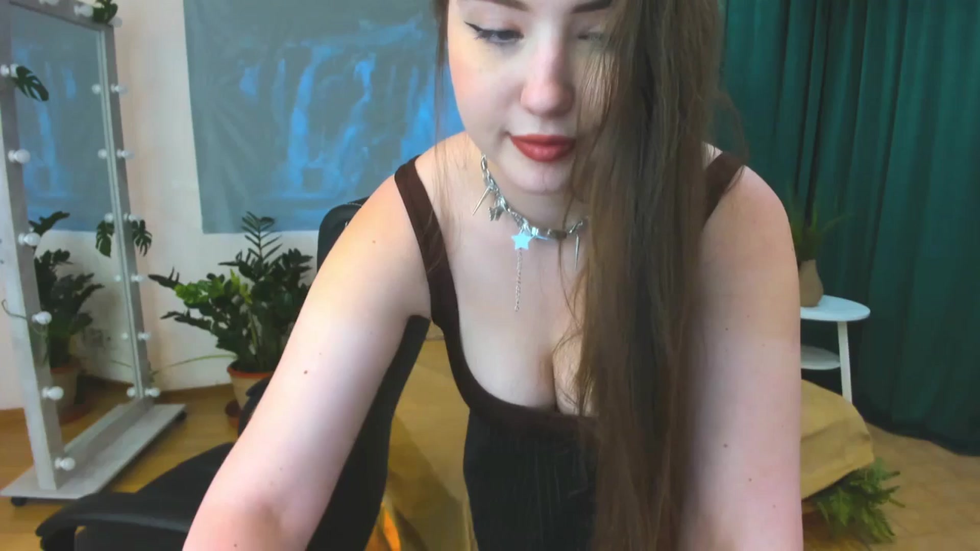 Gallery image thumbnail from AdmireMyEyes's myfreecams stream on, 06/24/2024, 09:49 image 8 of 20