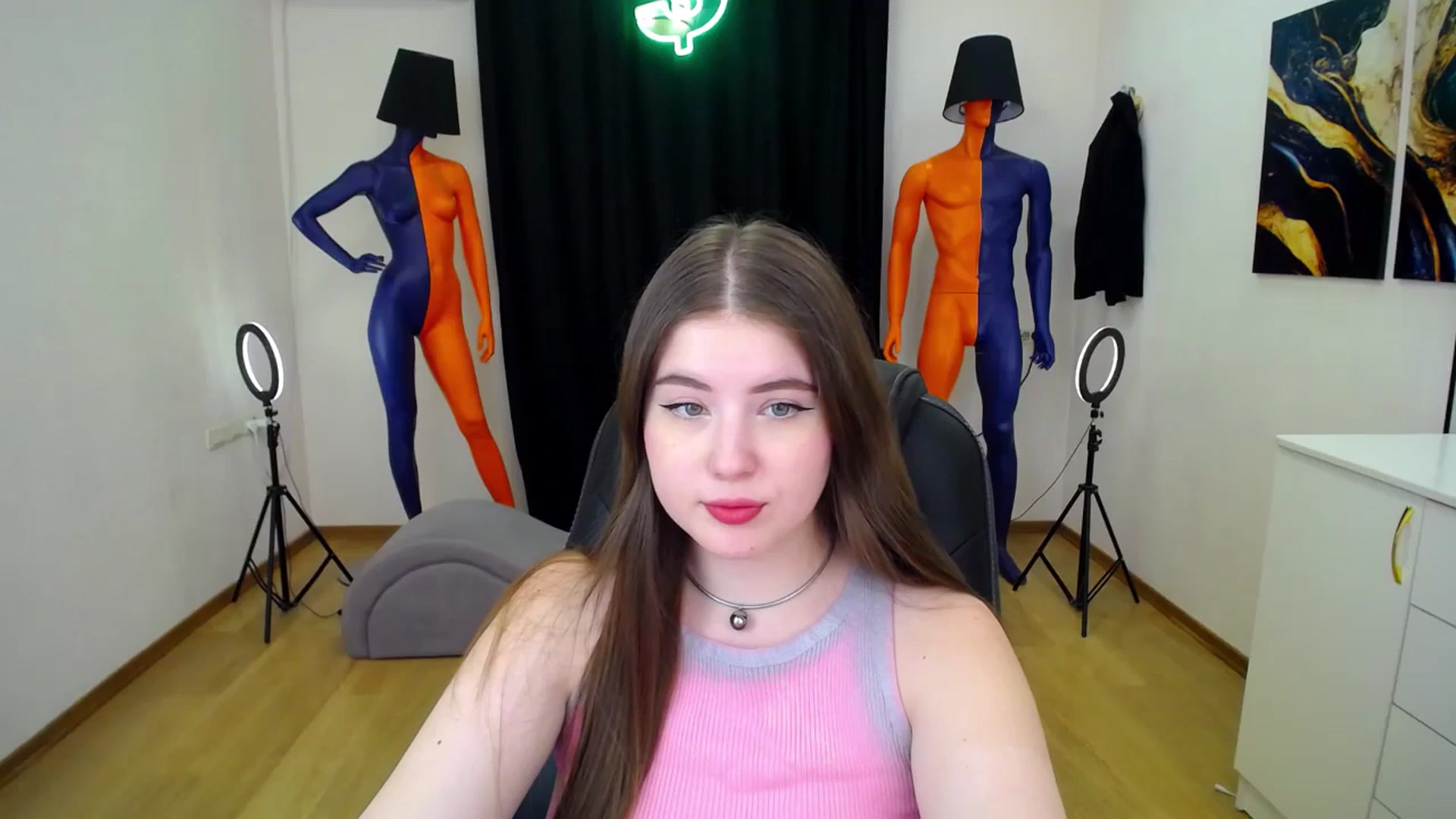 Gallery image thumbnail from AdmireMyEyes's myfreecams stream on, 06/26/2024, 07:48 image 3 of 20