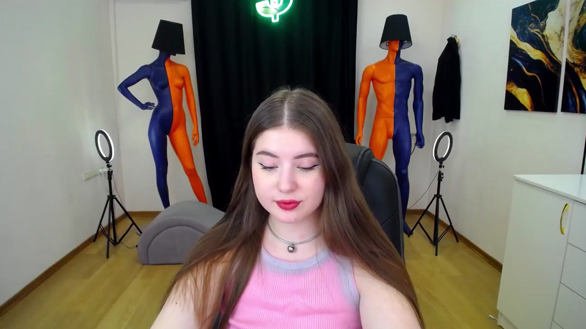 Gallery image thumbnail from AdmireMyEyes's myfreecams stream on, 06/26/2024, 07:48 image 4 of 20
