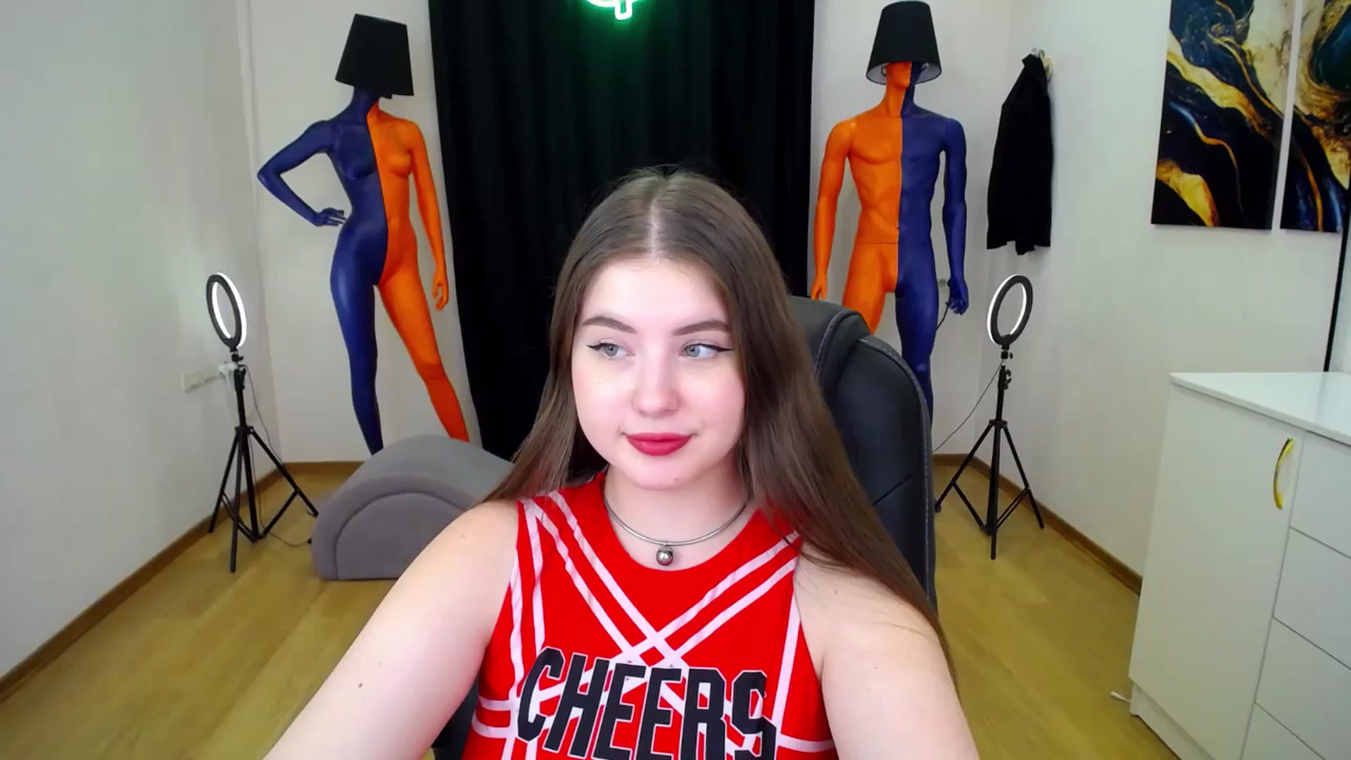 Gallery image thumbnail from AdmireMyEyes's myfreecams stream on, 06/26/2024, 10:27 image 6 of 20
