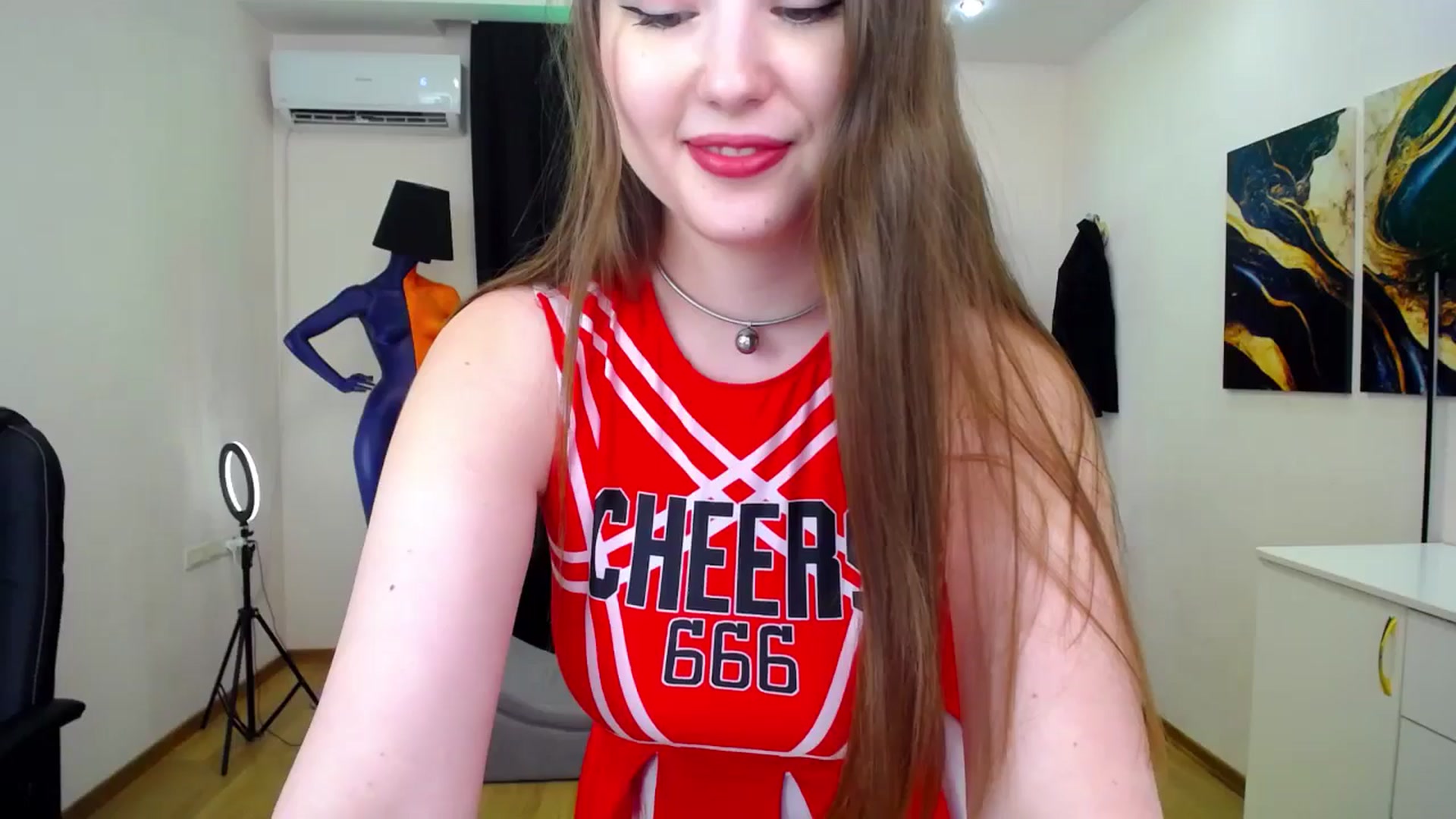 Gallery image thumbnail from AdmireMyEyes's myfreecams stream on, 06/26/2024, 10:27 image 19 of 20