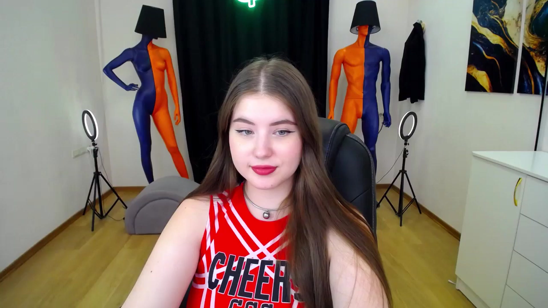 Gallery image thumbnail from AdmireMyEyes's myfreecams stream on, 06/26/2024, 10:27 image 16 of 20