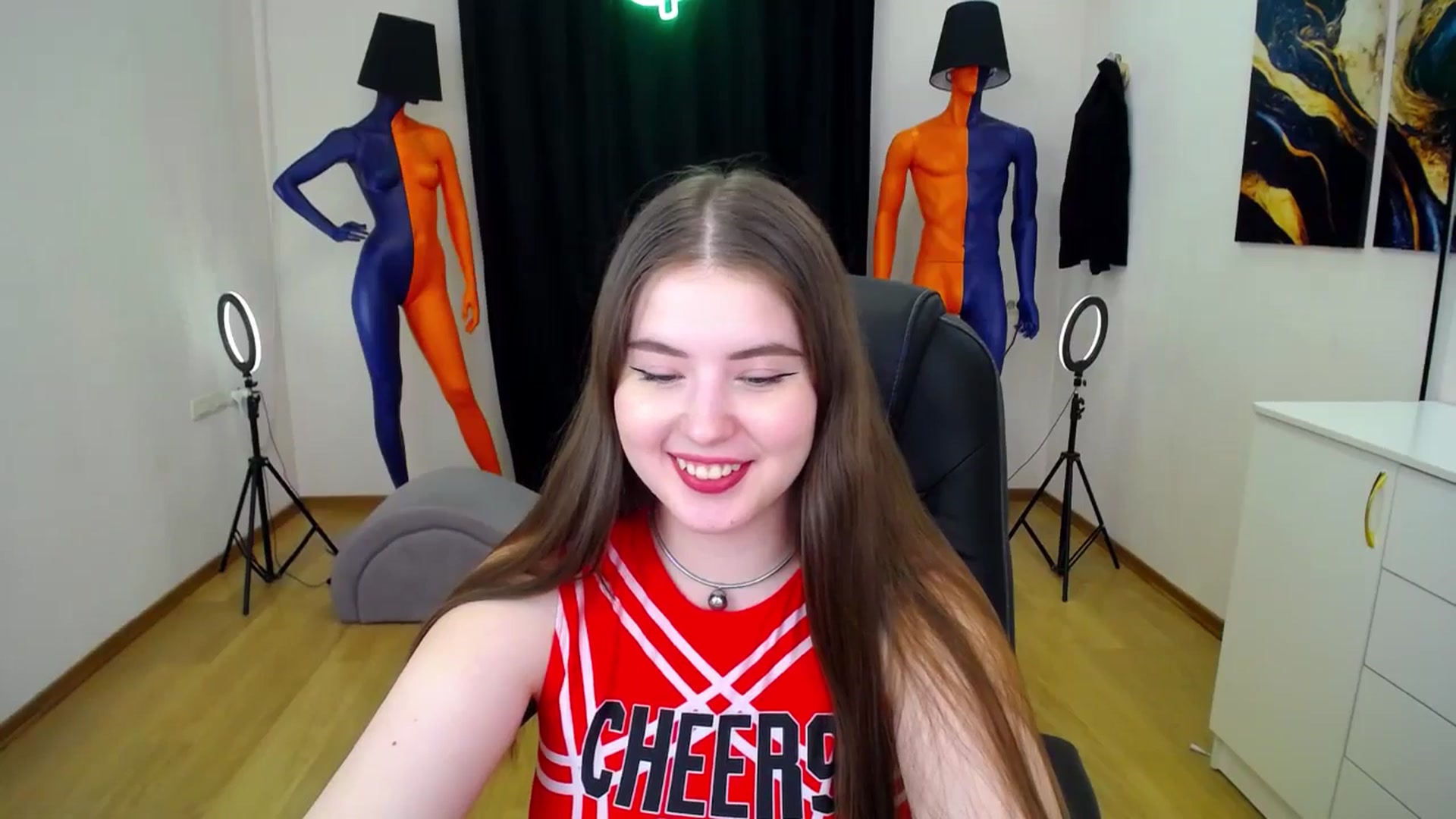 Gallery image thumbnail from AdmireMyEyes's myfreecams stream on, 06/26/2024, 10:27 image 8 of 20