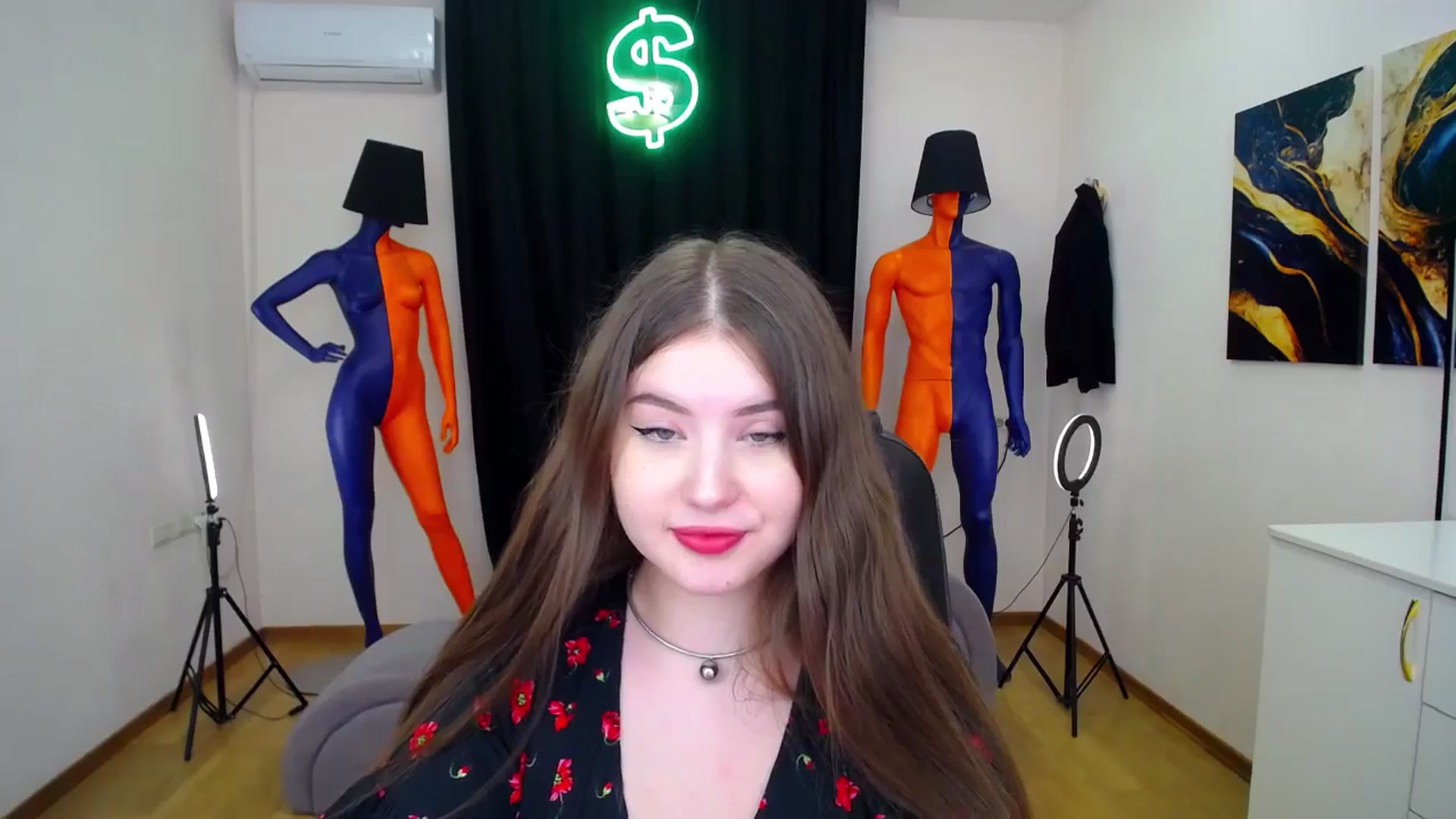 Gallery image thumbnail from AdmireMyEyes's myfreecams stream on, 06/27/2024, 21:37 image 3 of 20