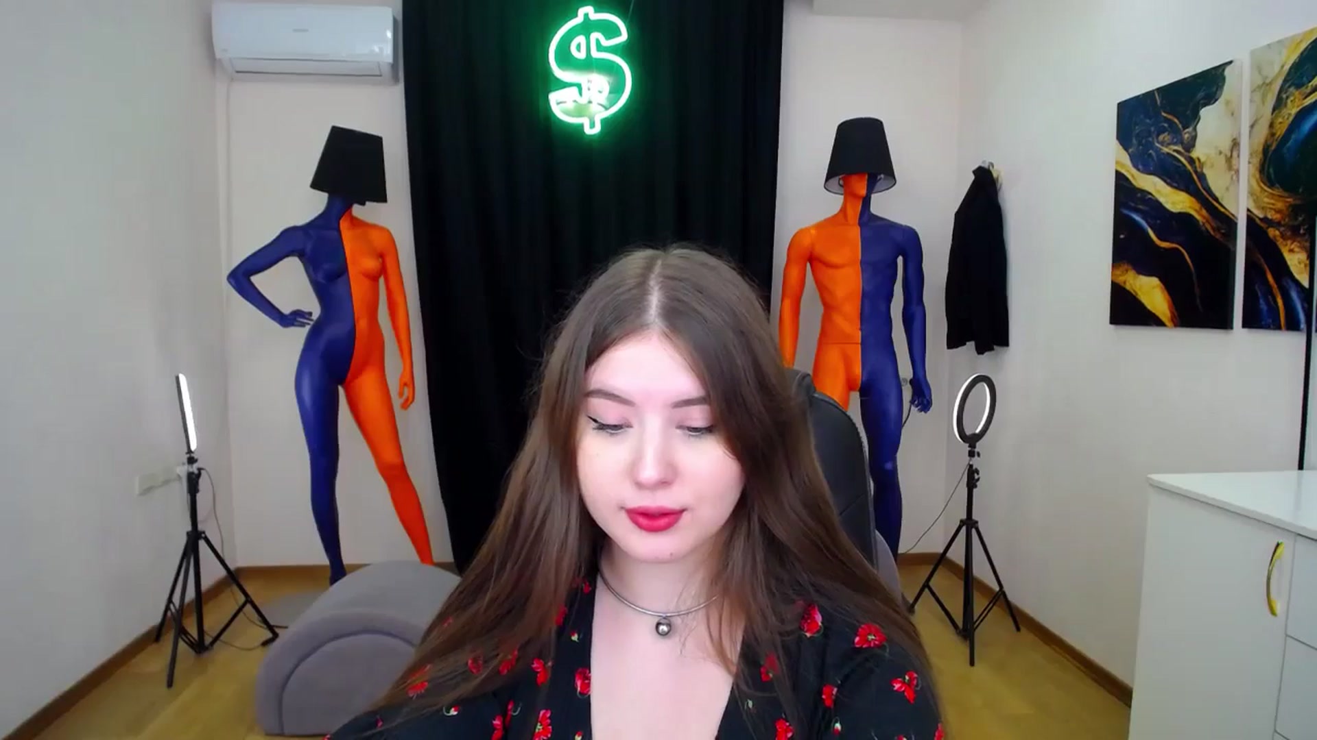Gallery image thumbnail from AdmireMyEyes's myfreecams stream on, 06/27/2024, 21:37 image 4 of 20