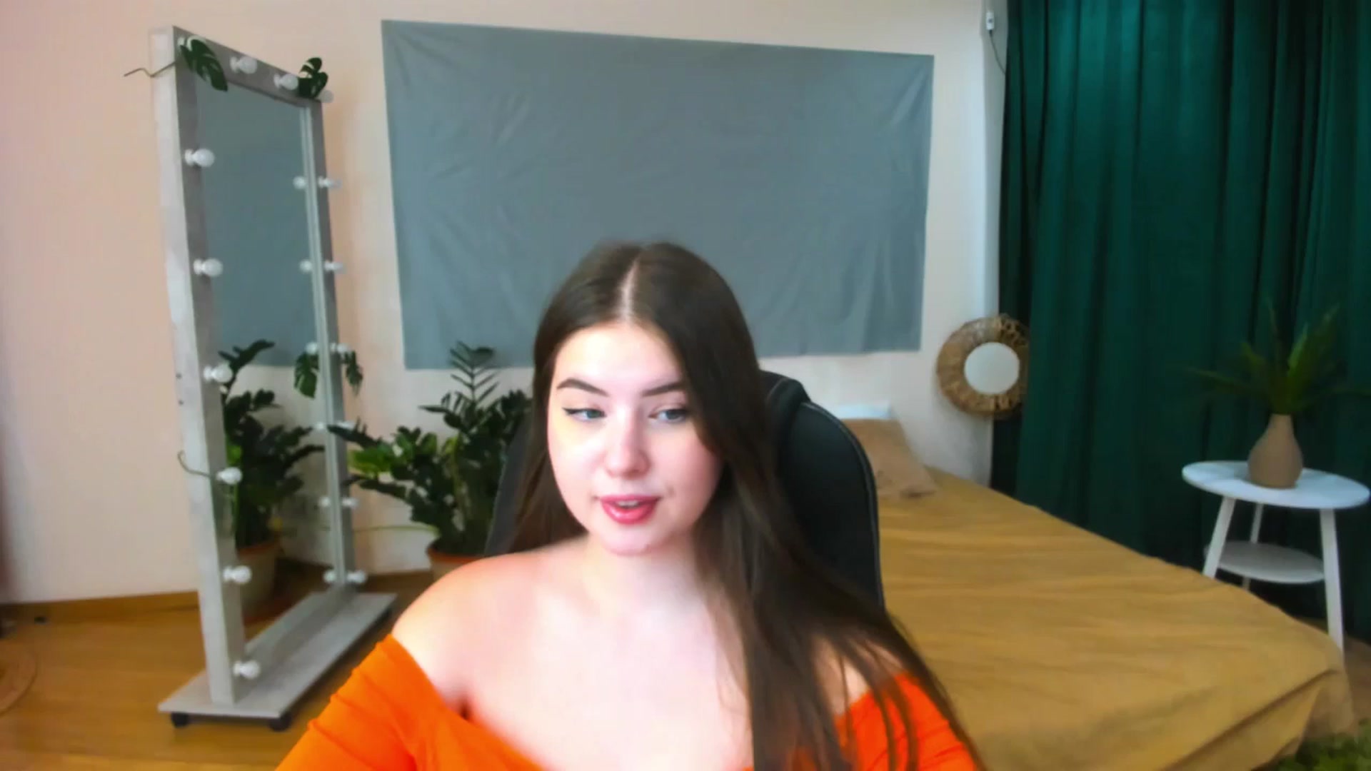 Gallery image thumbnail from AdmireMyEyes's myfreecams stream on, 07/03/2024, 06:50 image 7 of 20