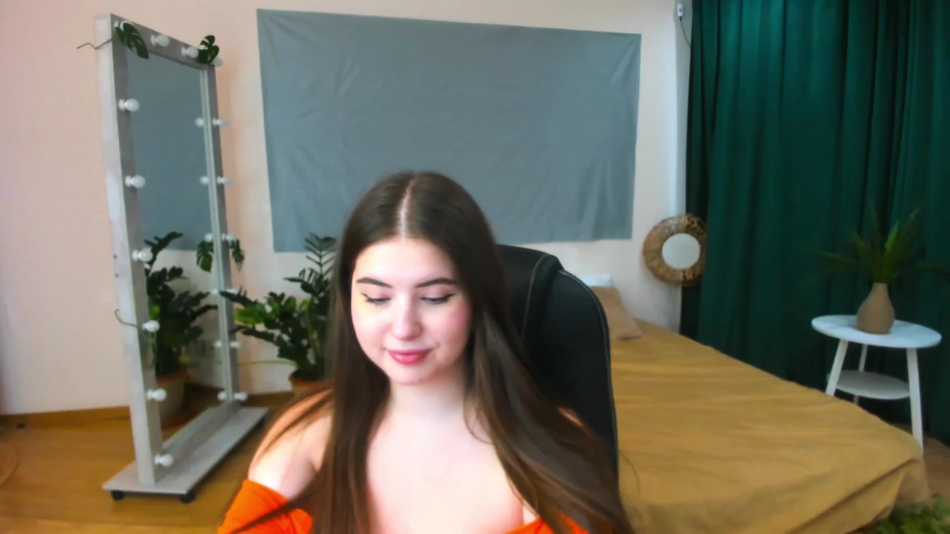 Gallery image thumbnail from AdmireMyEyes's myfreecams stream on, 07/03/2024, 07:39 image 2 of 20