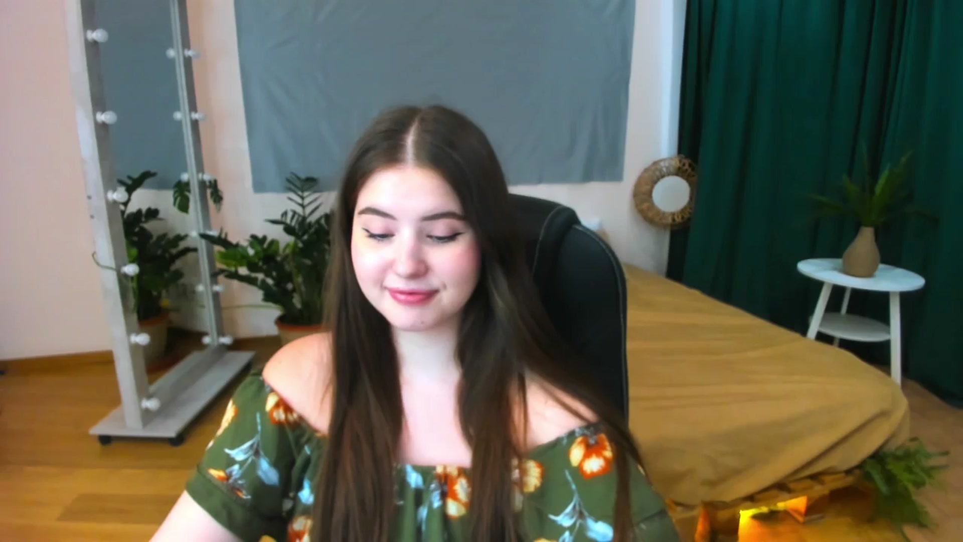 Gallery image thumbnail from AdmireMyEyes's myfreecams stream on, 07/03/2024, 09:46 image 8 of 20
