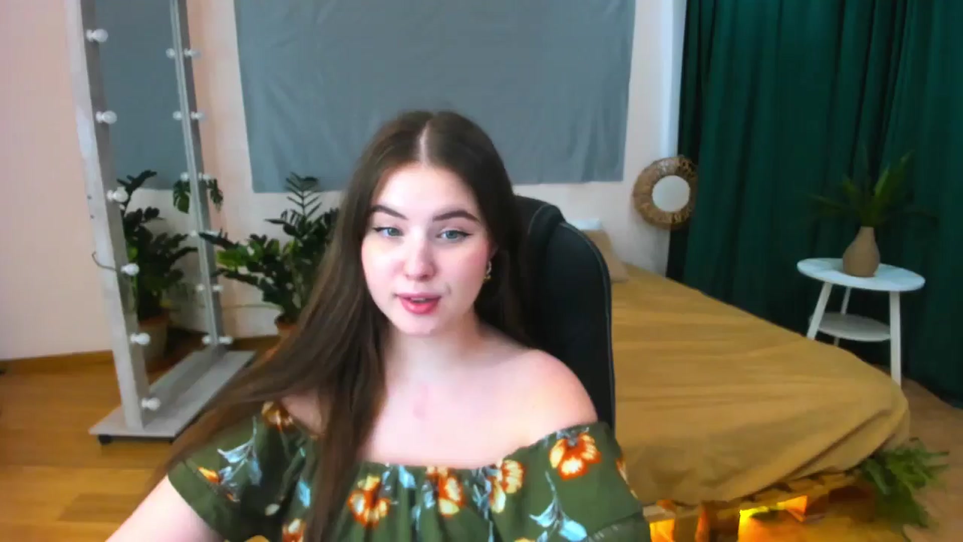 Gallery image thumbnail from AdmireMyEyes's myfreecams stream on, 07/03/2024, 09:46 image 17 of 20