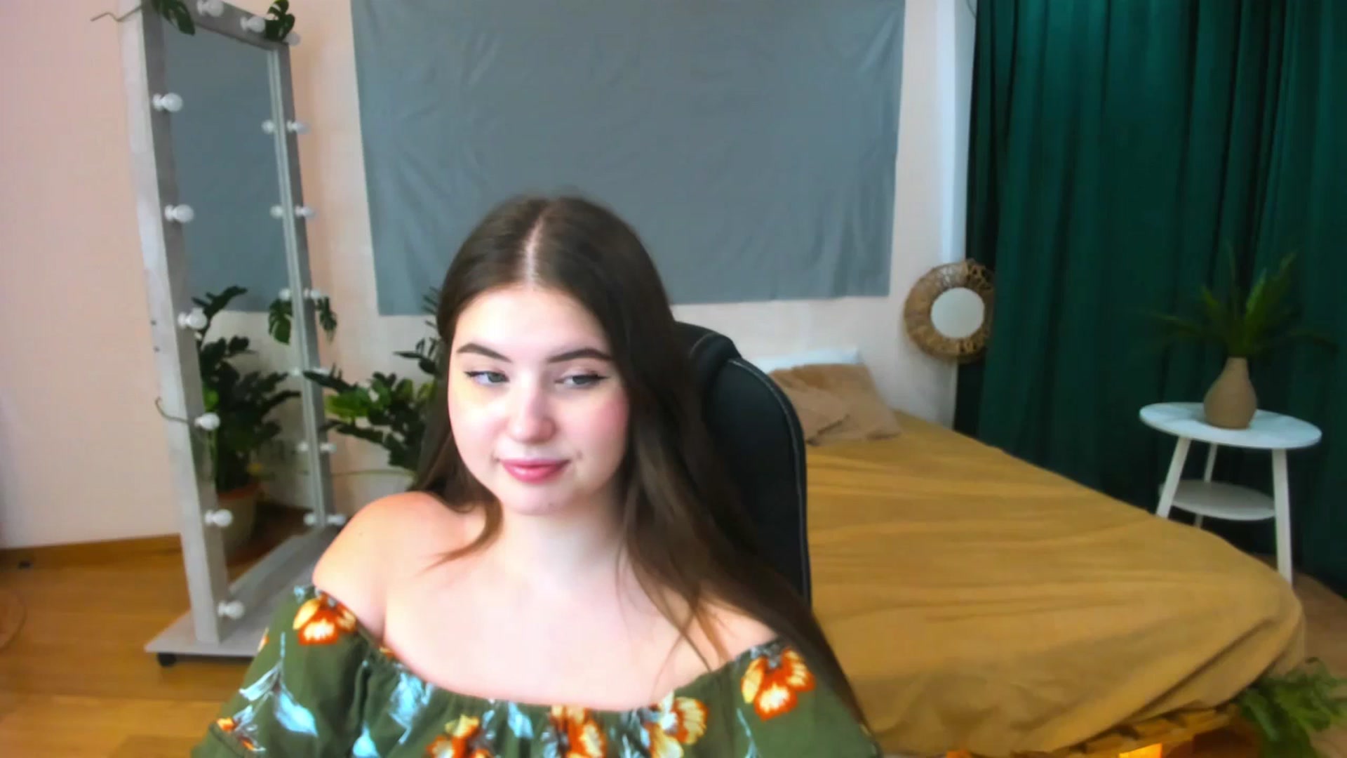 Gallery image thumbnail from AdmireMyEyes's myfreecams stream on, 07/03/2024, 09:46 image 6 of 20