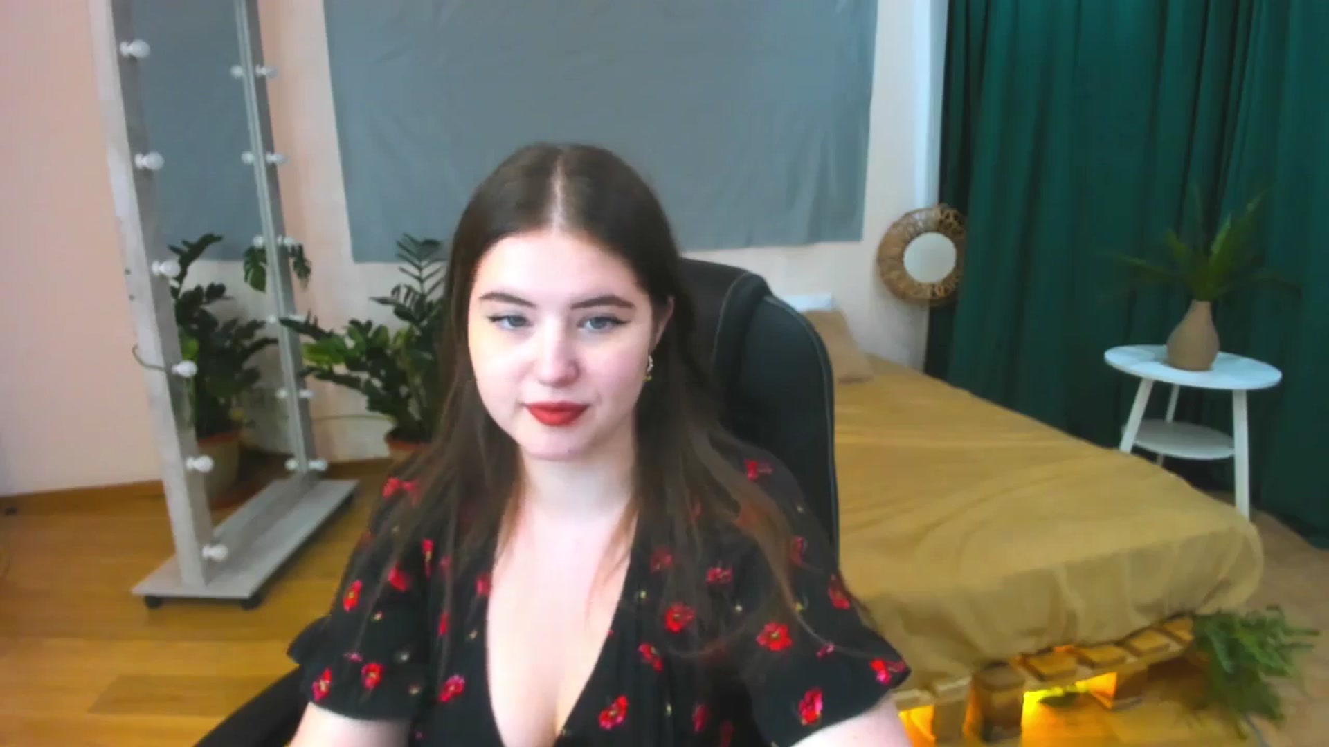 Gallery image thumbnail from AdmireMyEyes's myfreecams stream on, 07/04/2024, 07:46 image 11 of 20