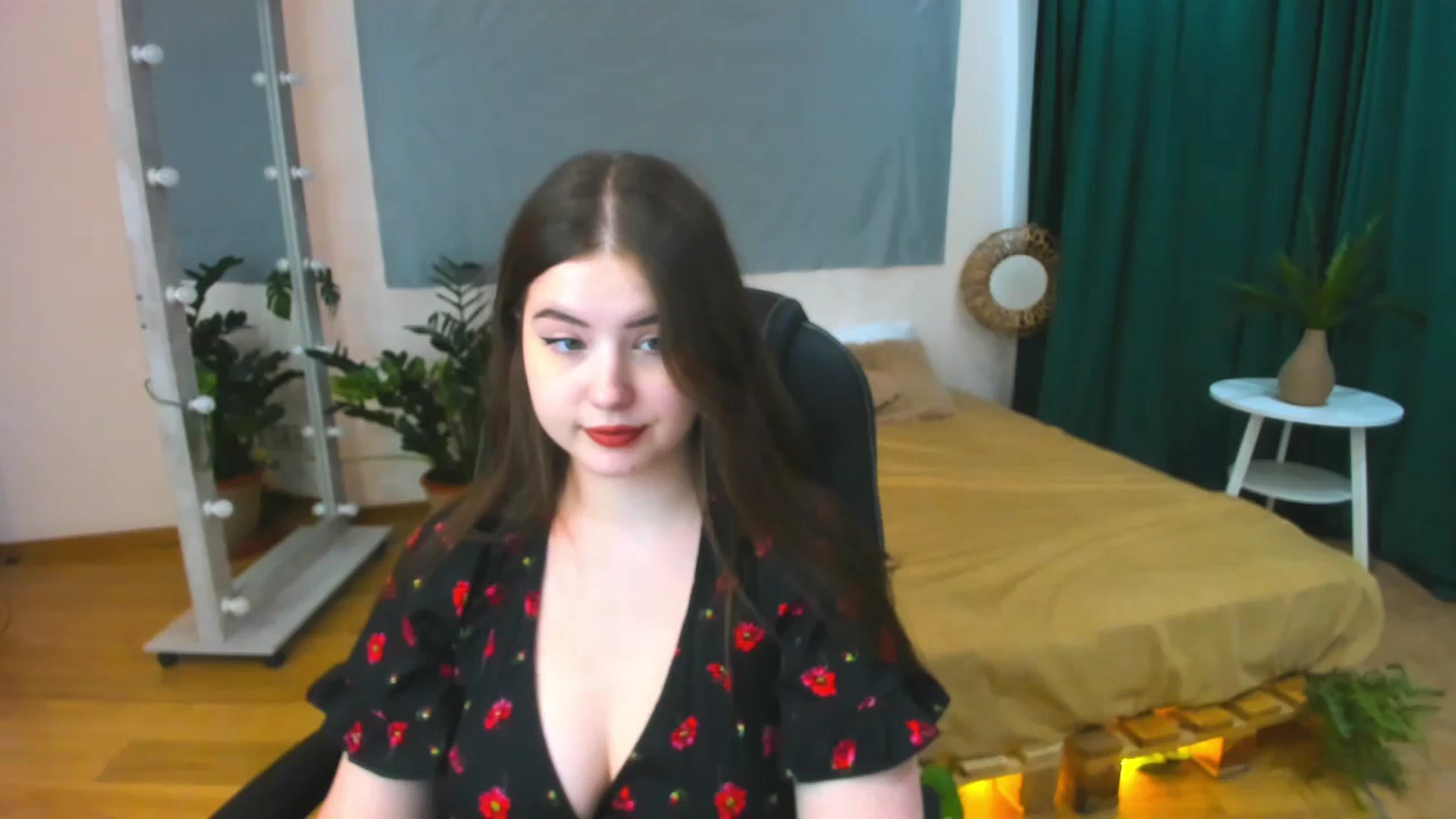 Gallery image thumbnail from AdmireMyEyes's myfreecams stream on, 07/04/2024, 07:46 image 4 of 20