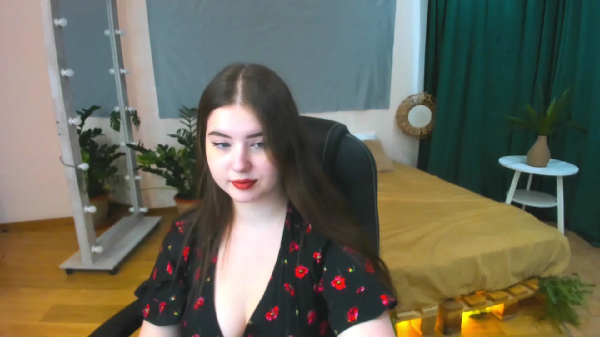 Gallery image thumbnail from AdmireMyEyes's myfreecams stream on, 07/04/2024, 07:46 image 14 of 20