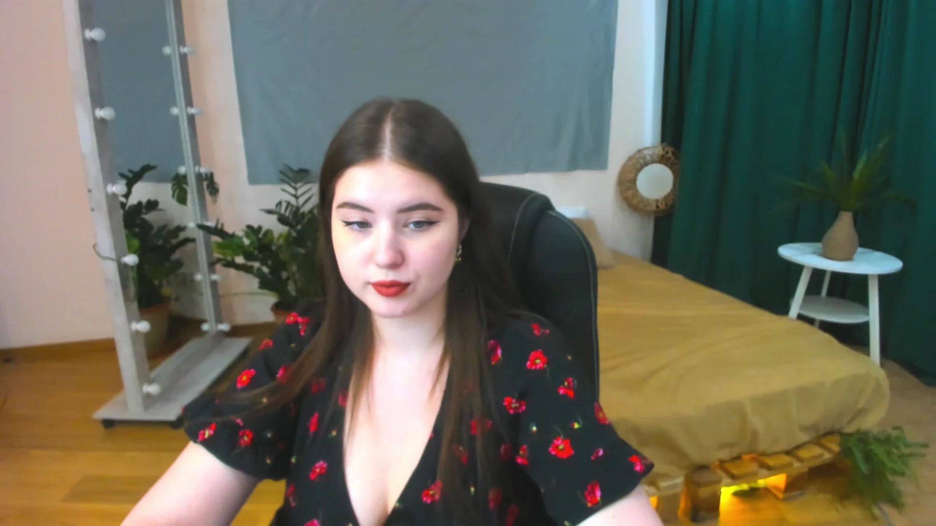 Gallery image thumbnail from AdmireMyEyes's myfreecams stream on, 07/04/2024, 07:46 image 20 of 20