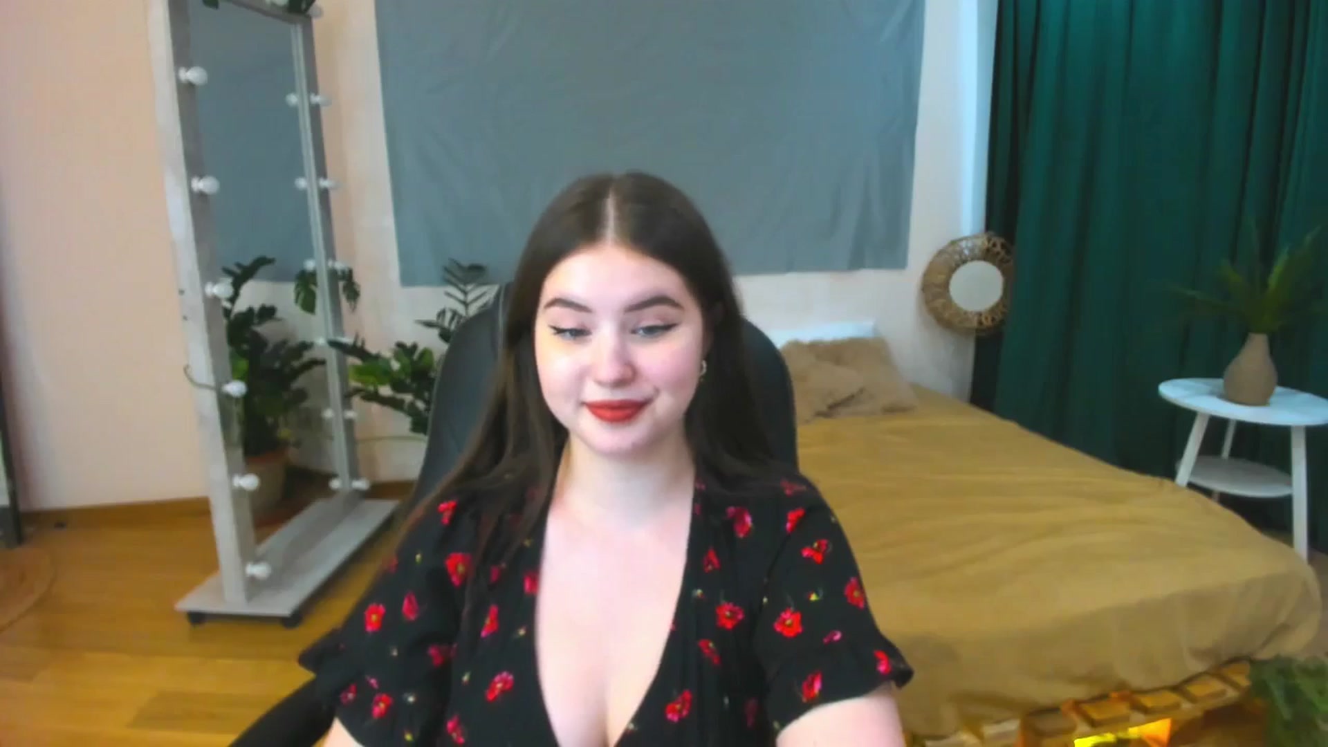 Gallery image thumbnail from AdmireMyEyes's myfreecams stream on, 07/04/2024, 09:40 image 3 of 20