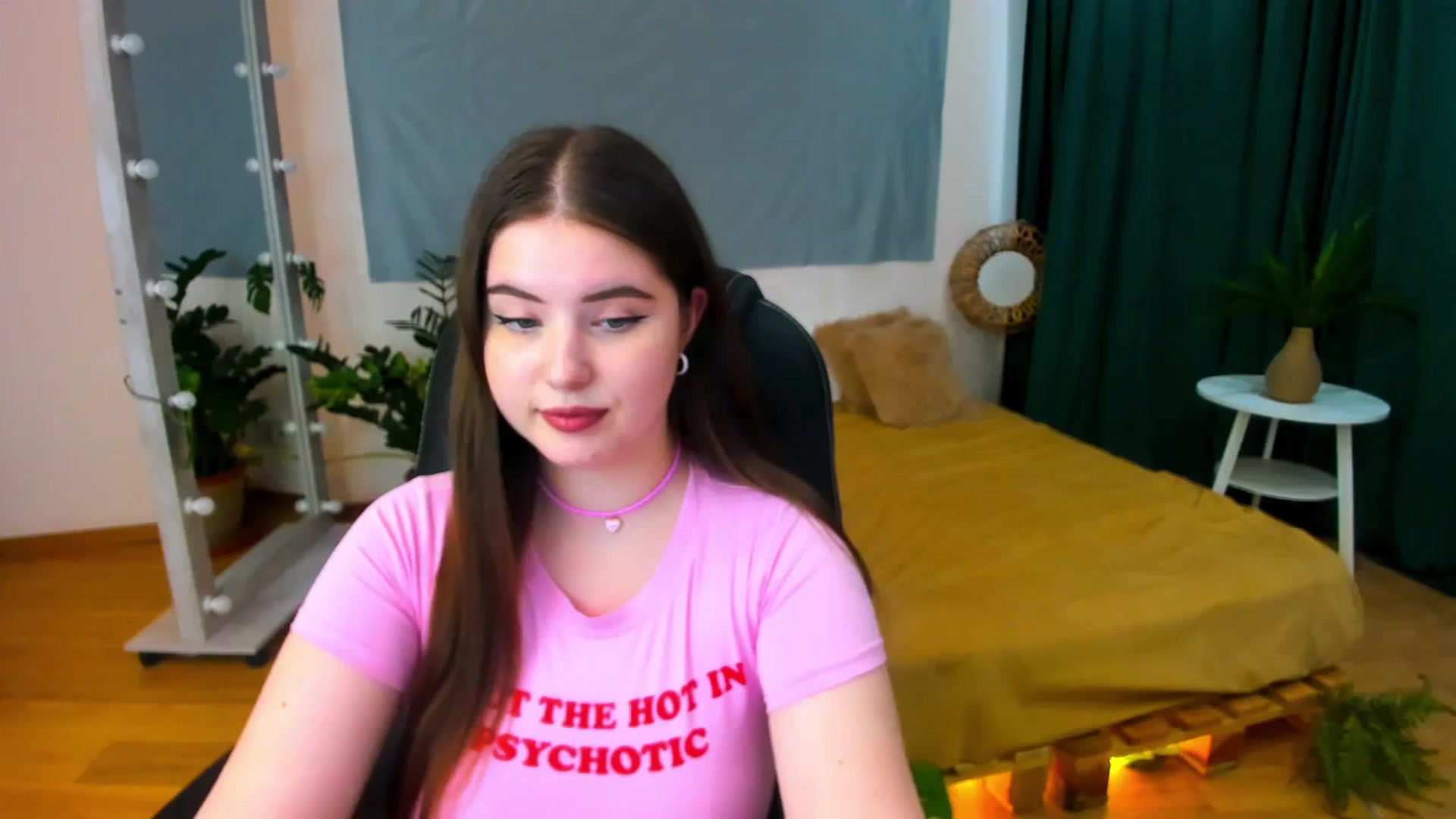 Gallery image thumbnail from AdmireMyEyes's myfreecams stream on, 07/06/2024, 09:49 image 2 of 20
