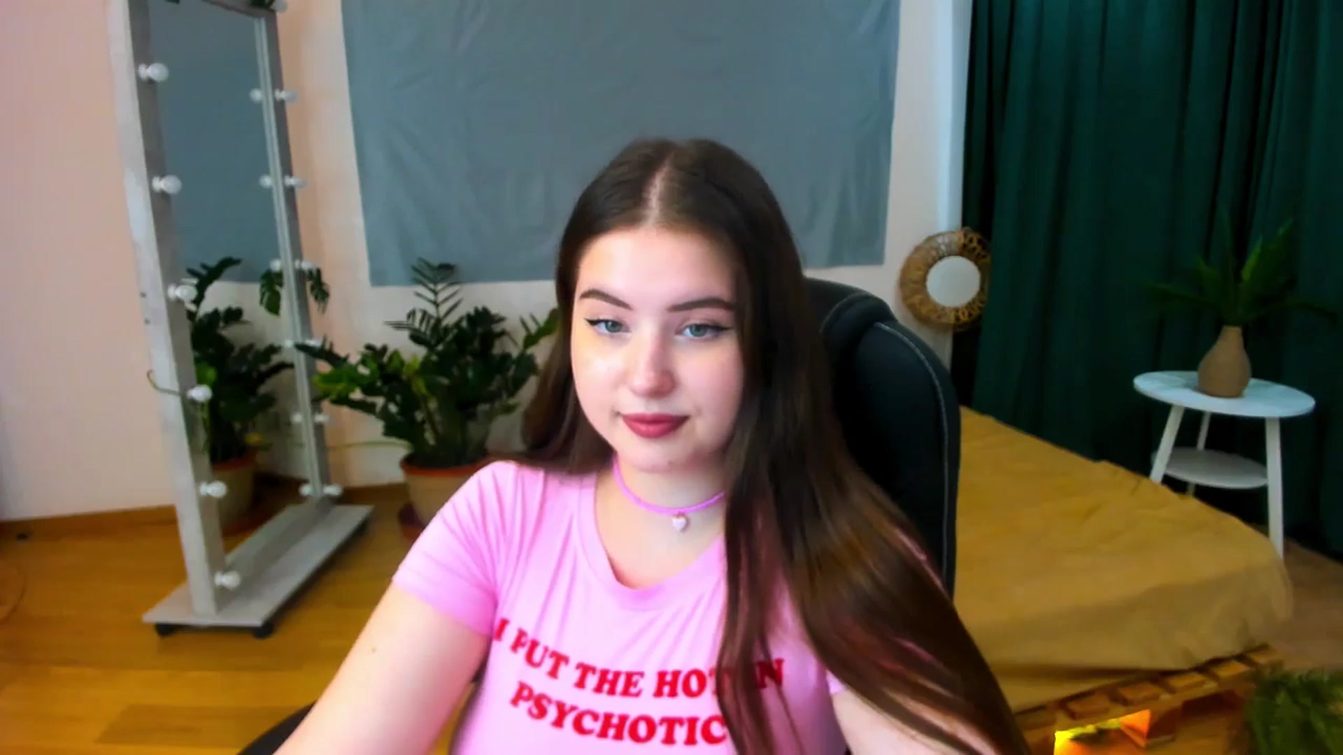Gallery image thumbnail from AdmireMyEyes's myfreecams stream on, 07/06/2024, 09:49 image 9 of 20